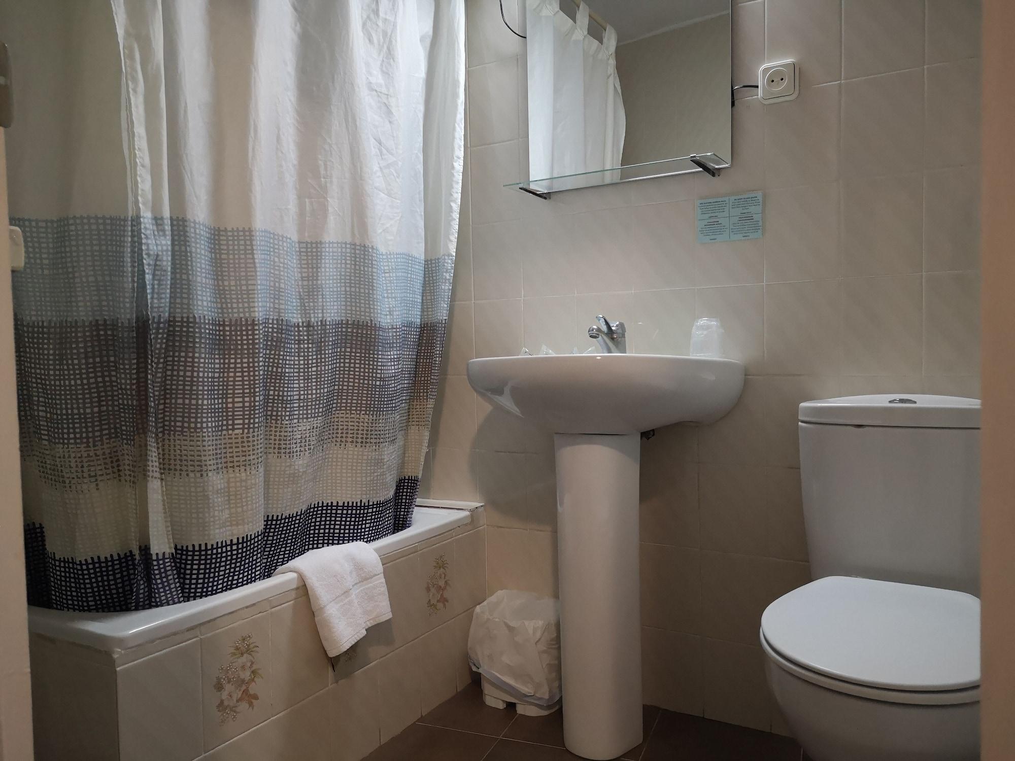 Equipamiento de Habitación Hostal Lesseps