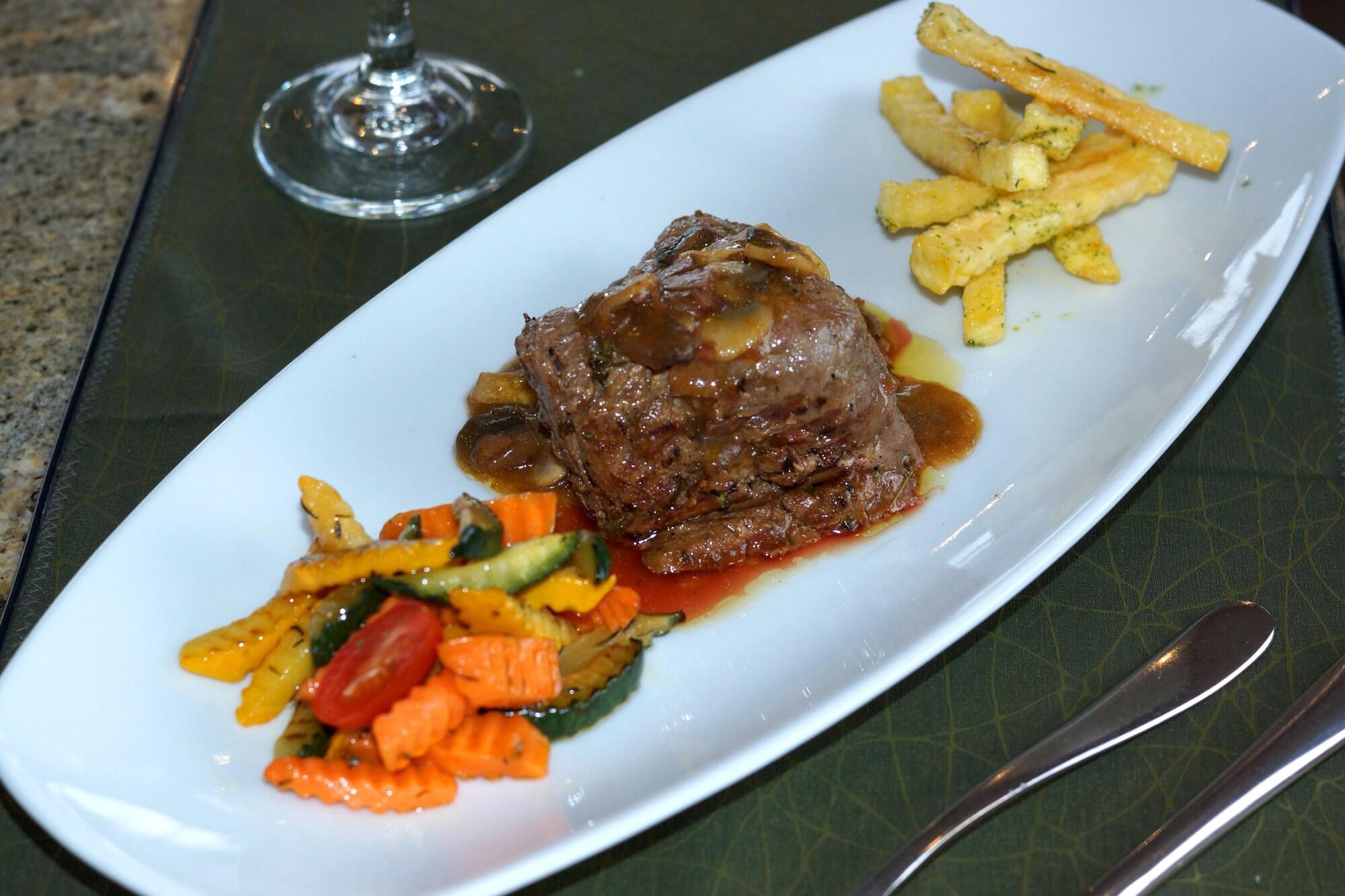 Restaurant Hotel Stubel Suites and Cafe