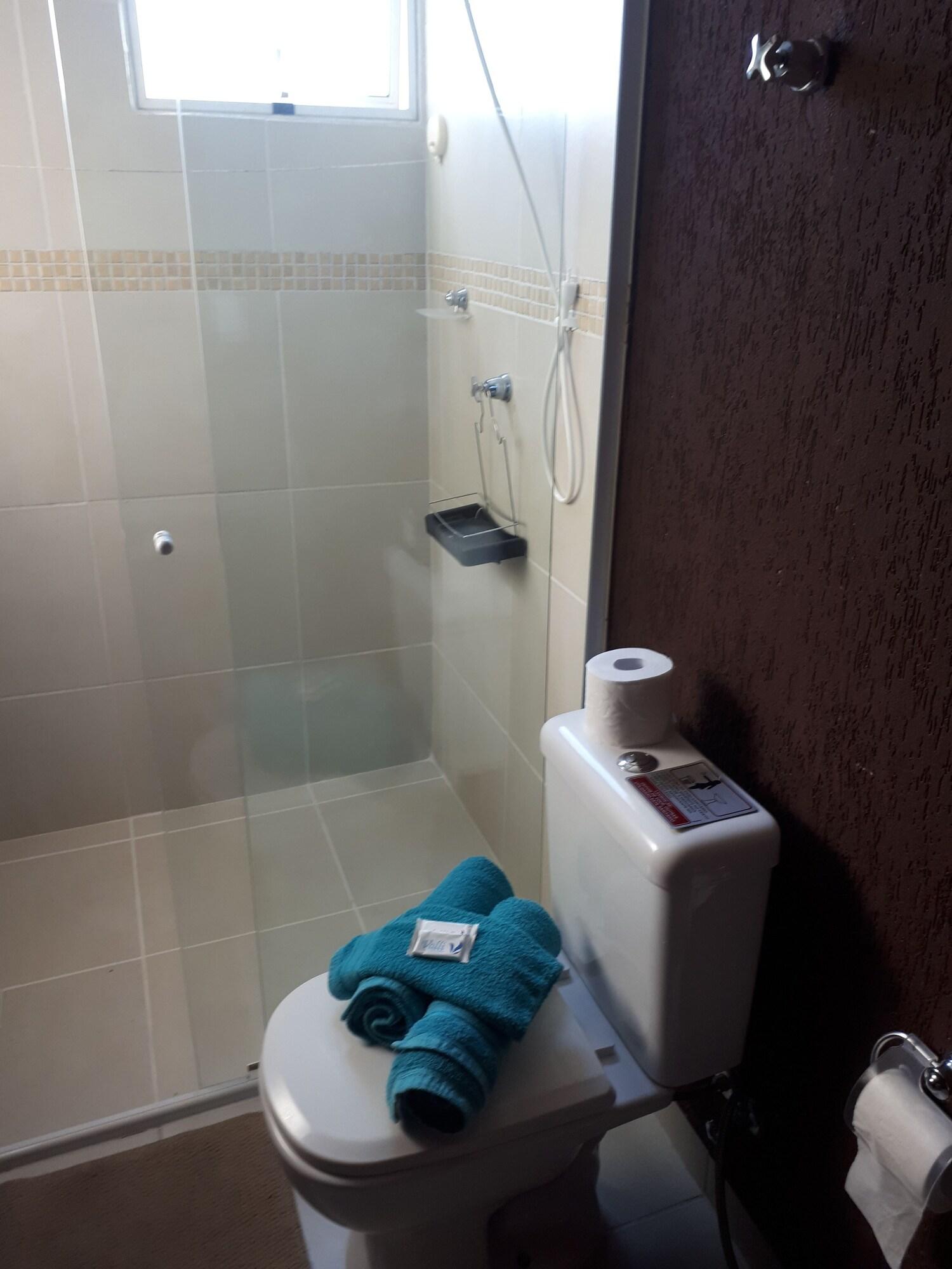 Equipamiento de Habitación Pippo suítes - 110m da praia