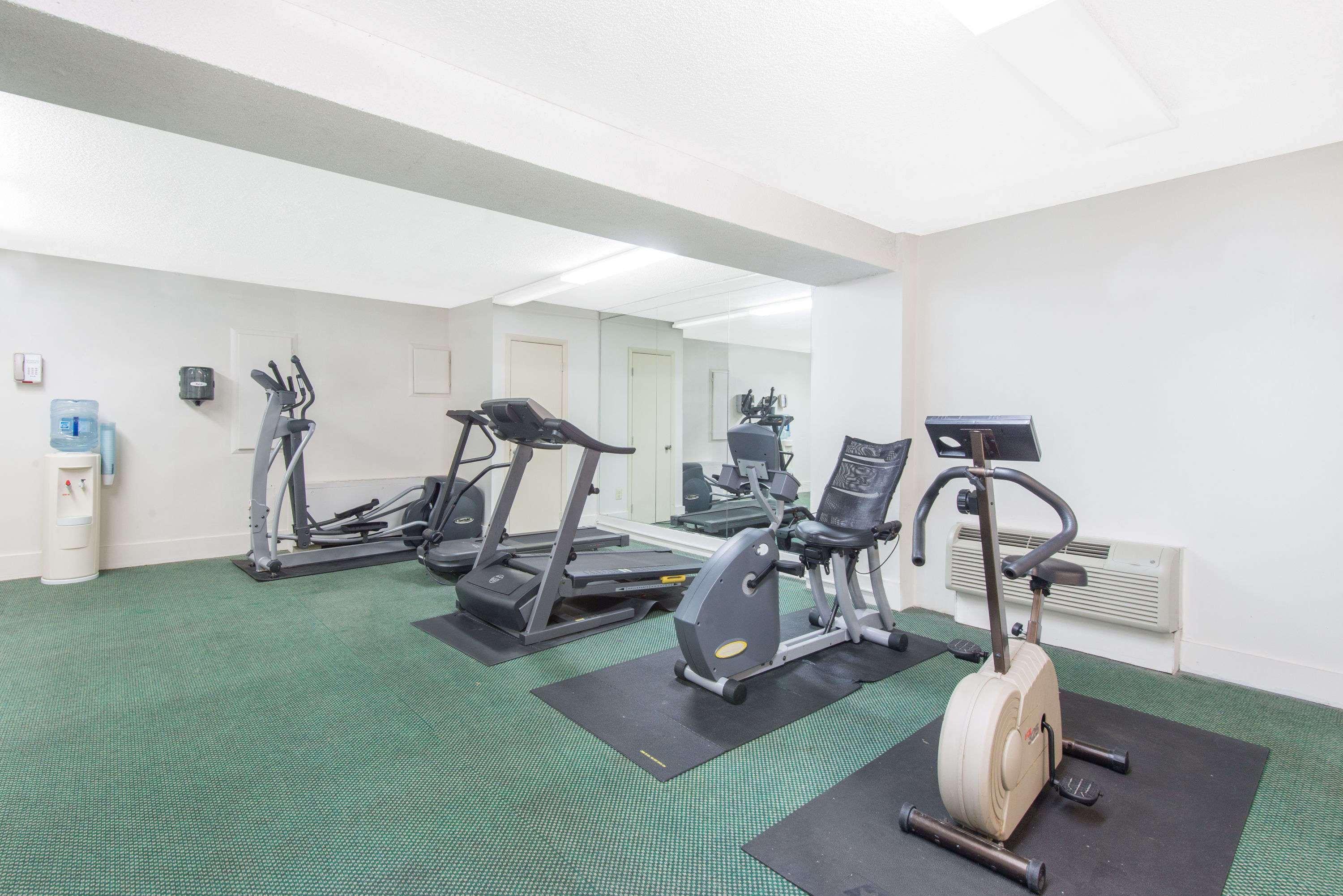 Instalaciones Recreativas Days Inn by Wyndham Arlington Pentagon