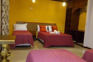 Alojamiento - El Uru Suite Hotel