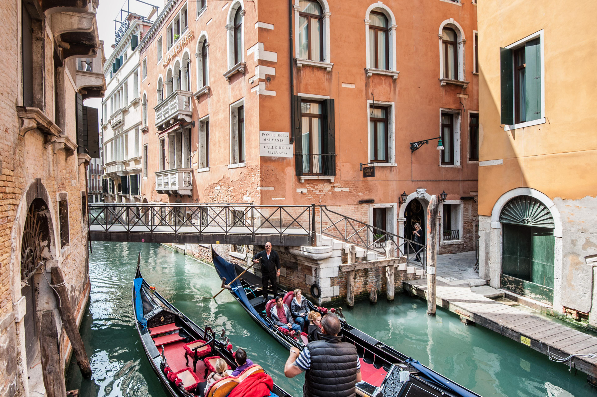 Vista Exterior Aqua Palace Hotel