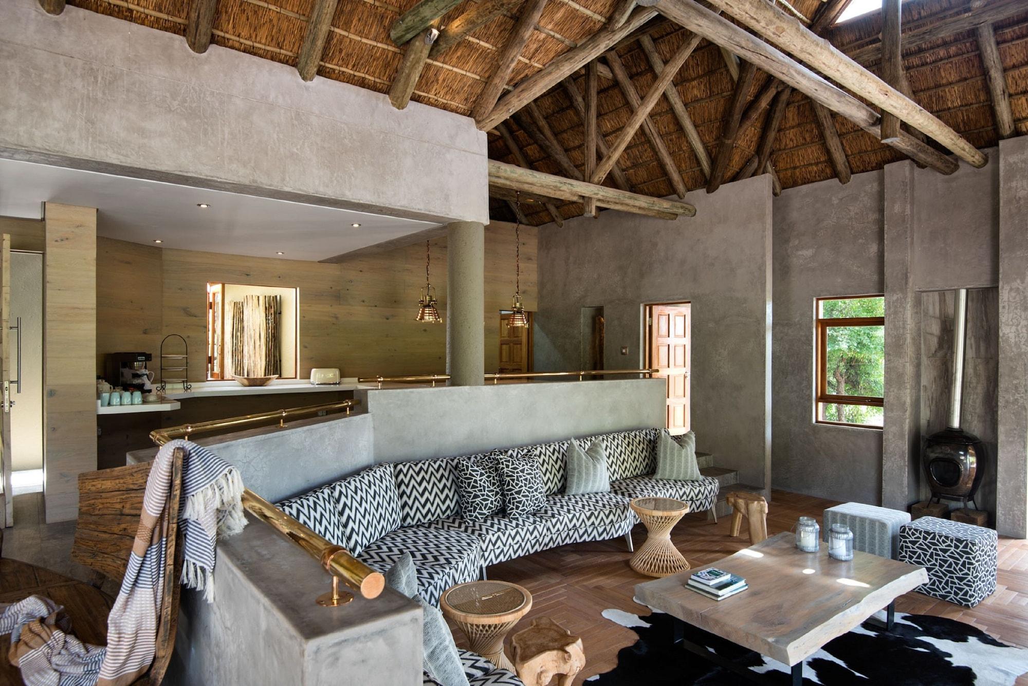 Vista Lobby Lush Private Game Lodge