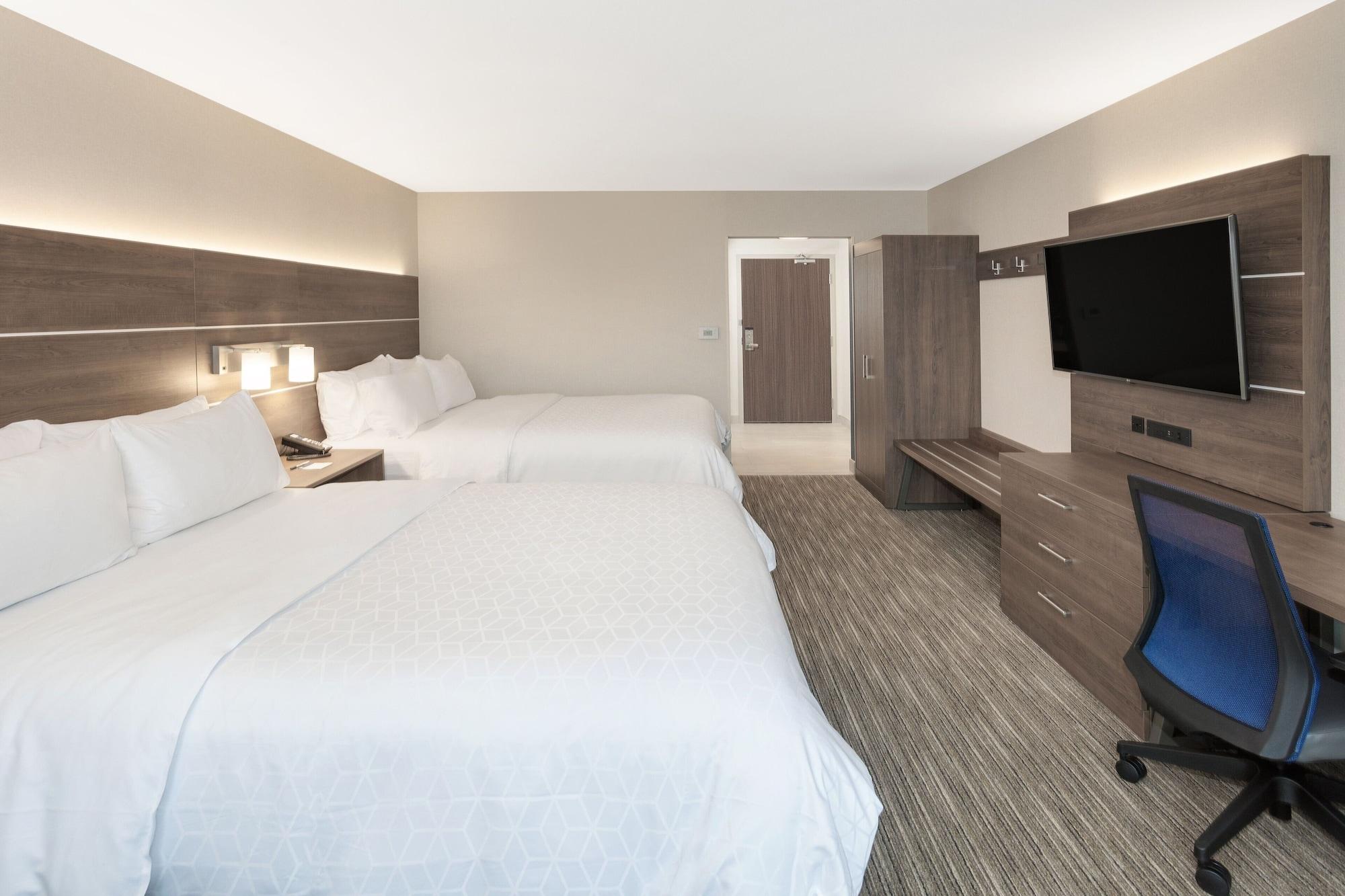 Habitación Holiday Inn Express Hotel & Suites Ottawa Airport by IHG