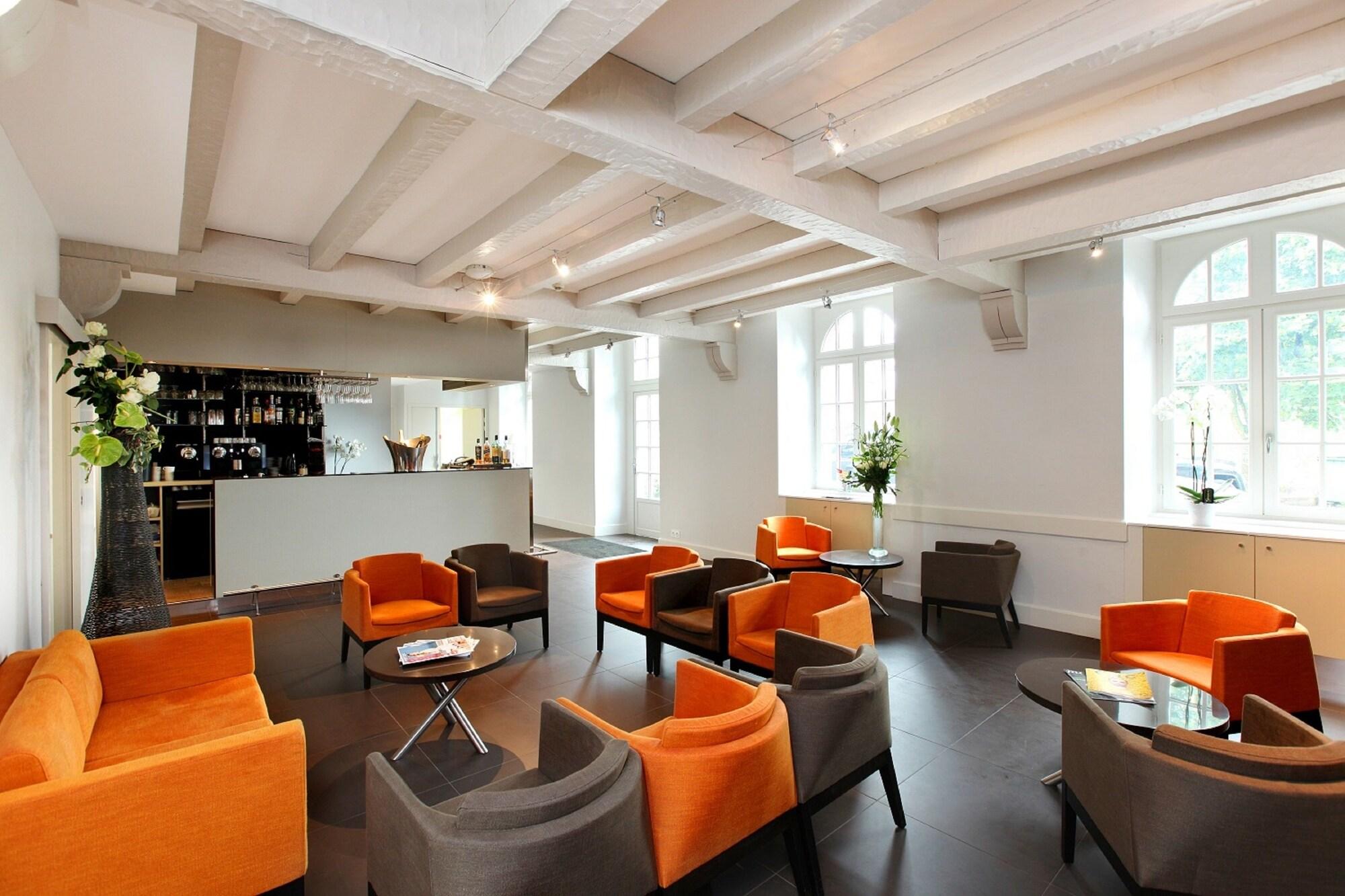 Vista Lobby Le Germinal