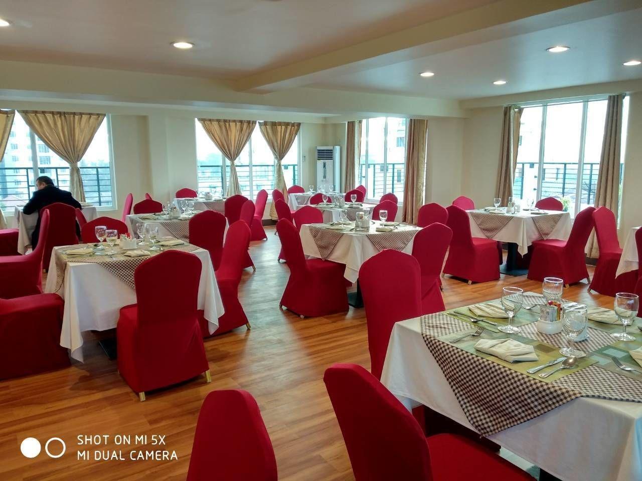 Restaurant Silver Green Hotel Yangon