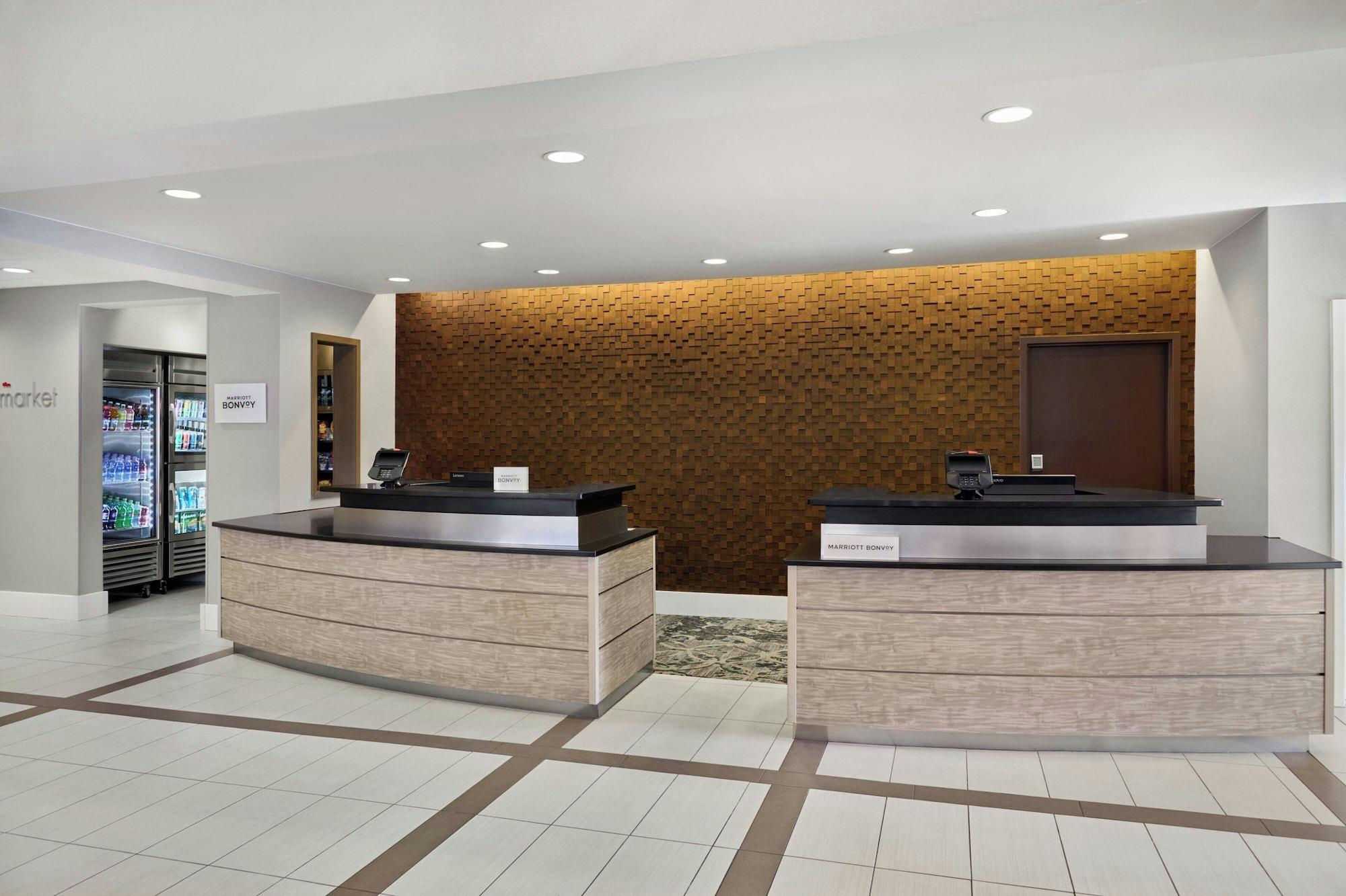 Vista Lobby Residence Inn by Marriott Charlotte Airport