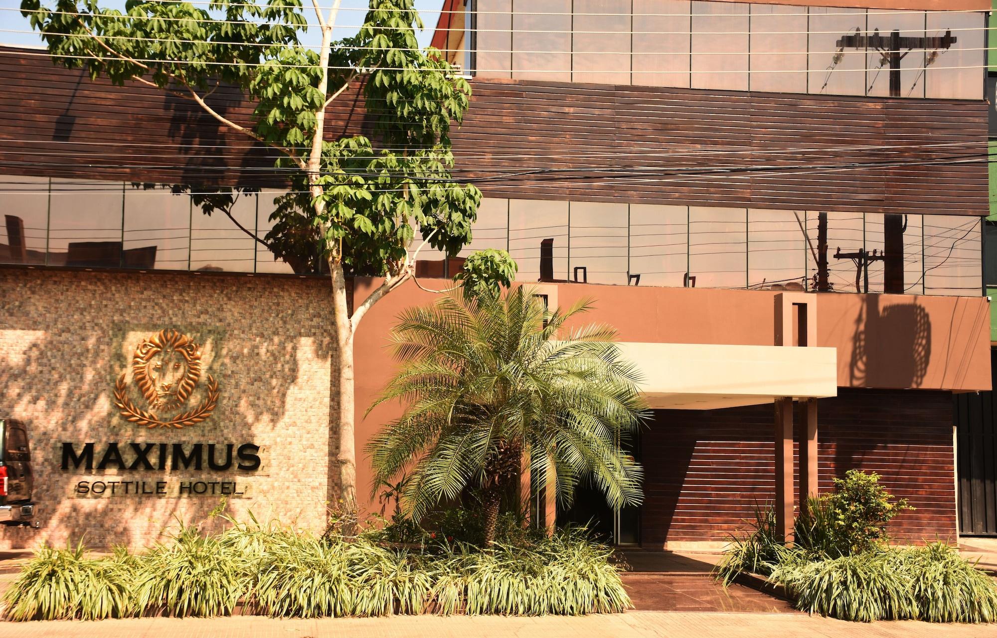 Vista Exterior Maximus Sottile Hotel