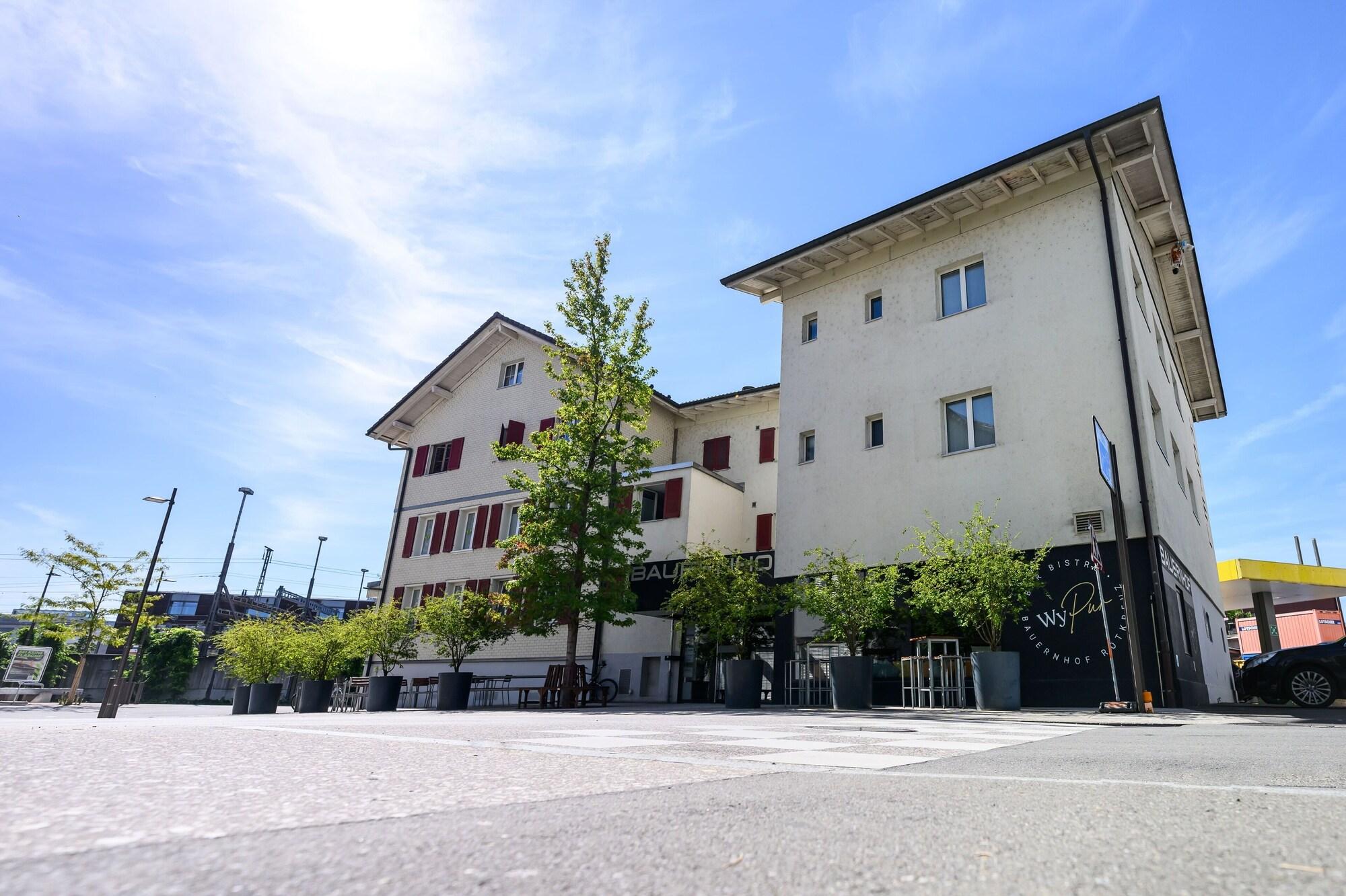 Vista Exterior Hotel Bauernhof - Self Check-In Hotel