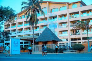 Alojamiento - LANDMARK BEACH RESORT