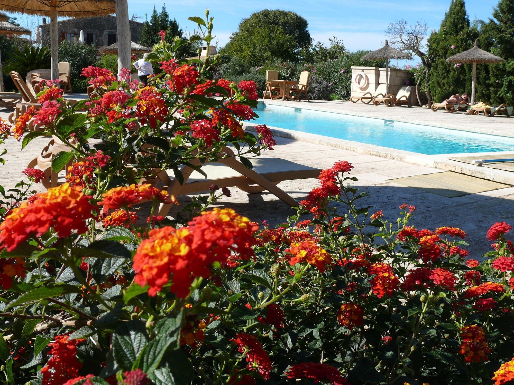 Vista Exterior Hotel Sa Carrotja - Adults Only