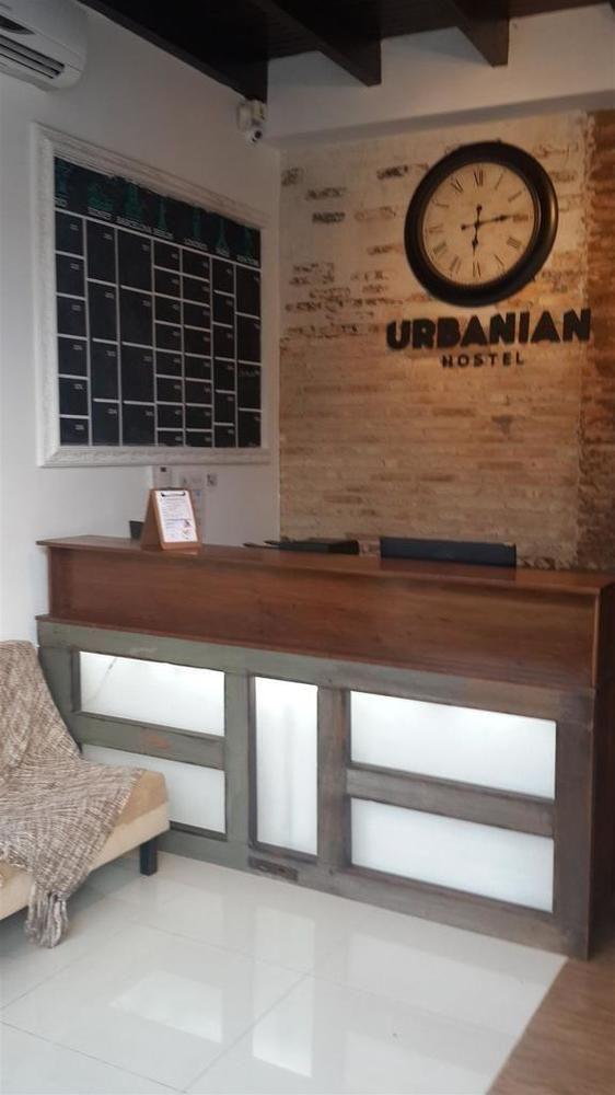 Vista Lobby Urbanian Hostel