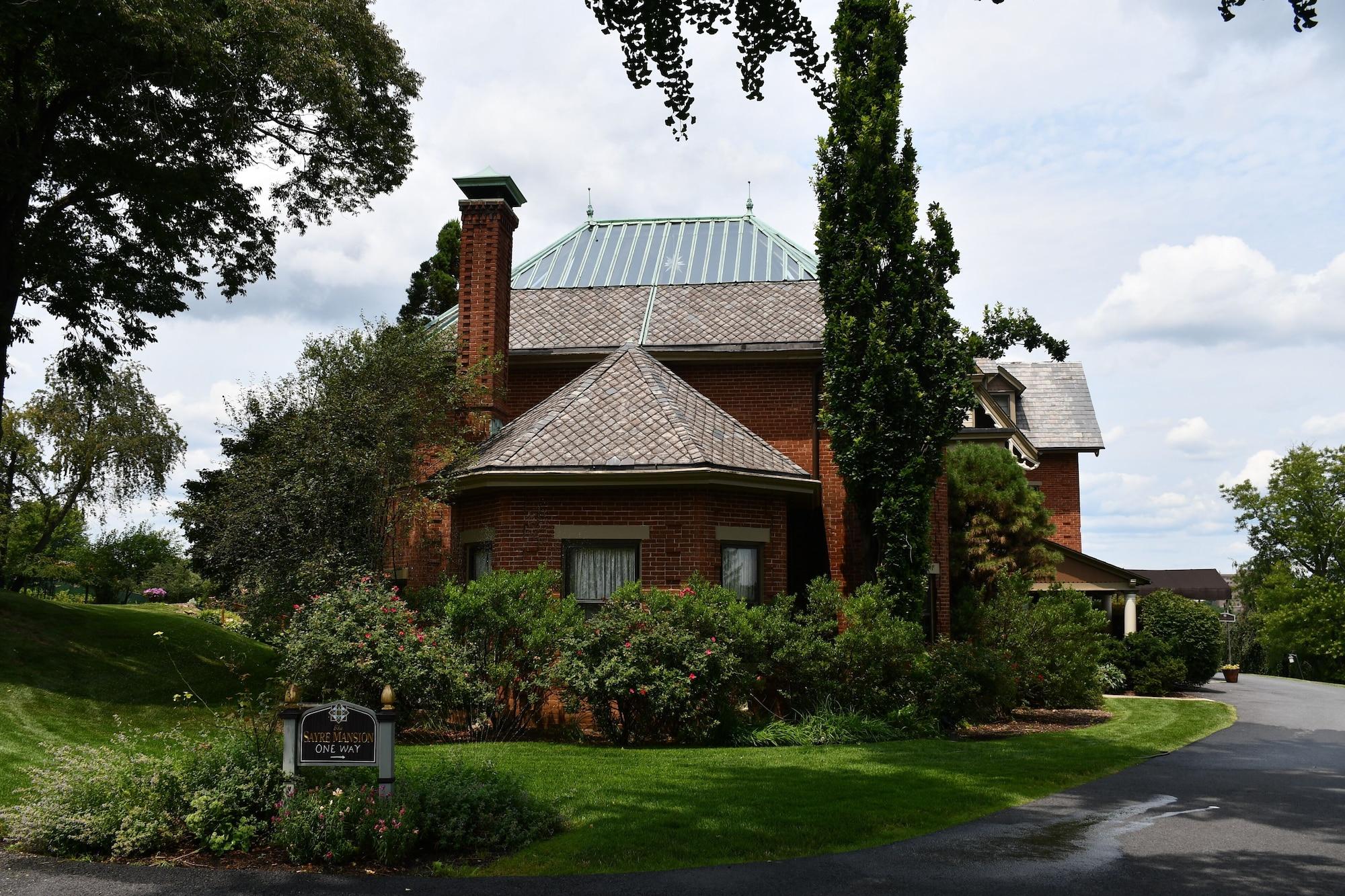 Vista Exterior The Sayre Mansion Inn