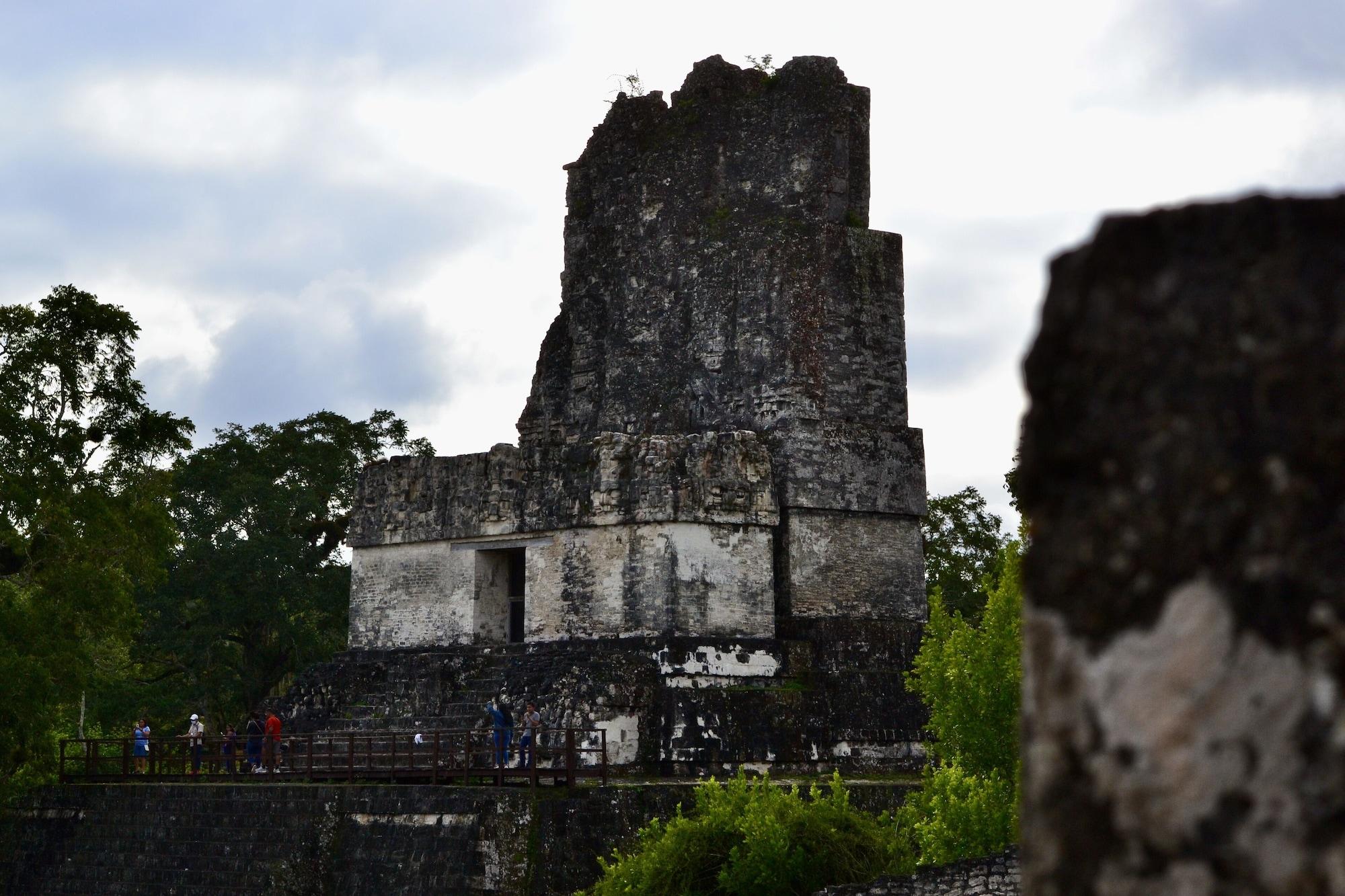 Vista Exterior Hostal Jungle Lodge Tikal