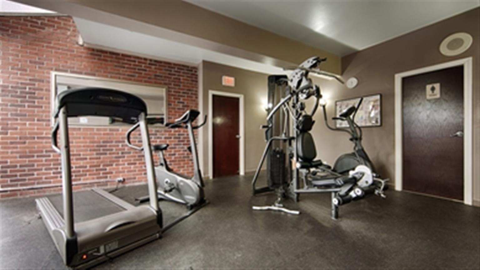 Gimnasio SureStay Plus Hotel by Best Western Coquitlam