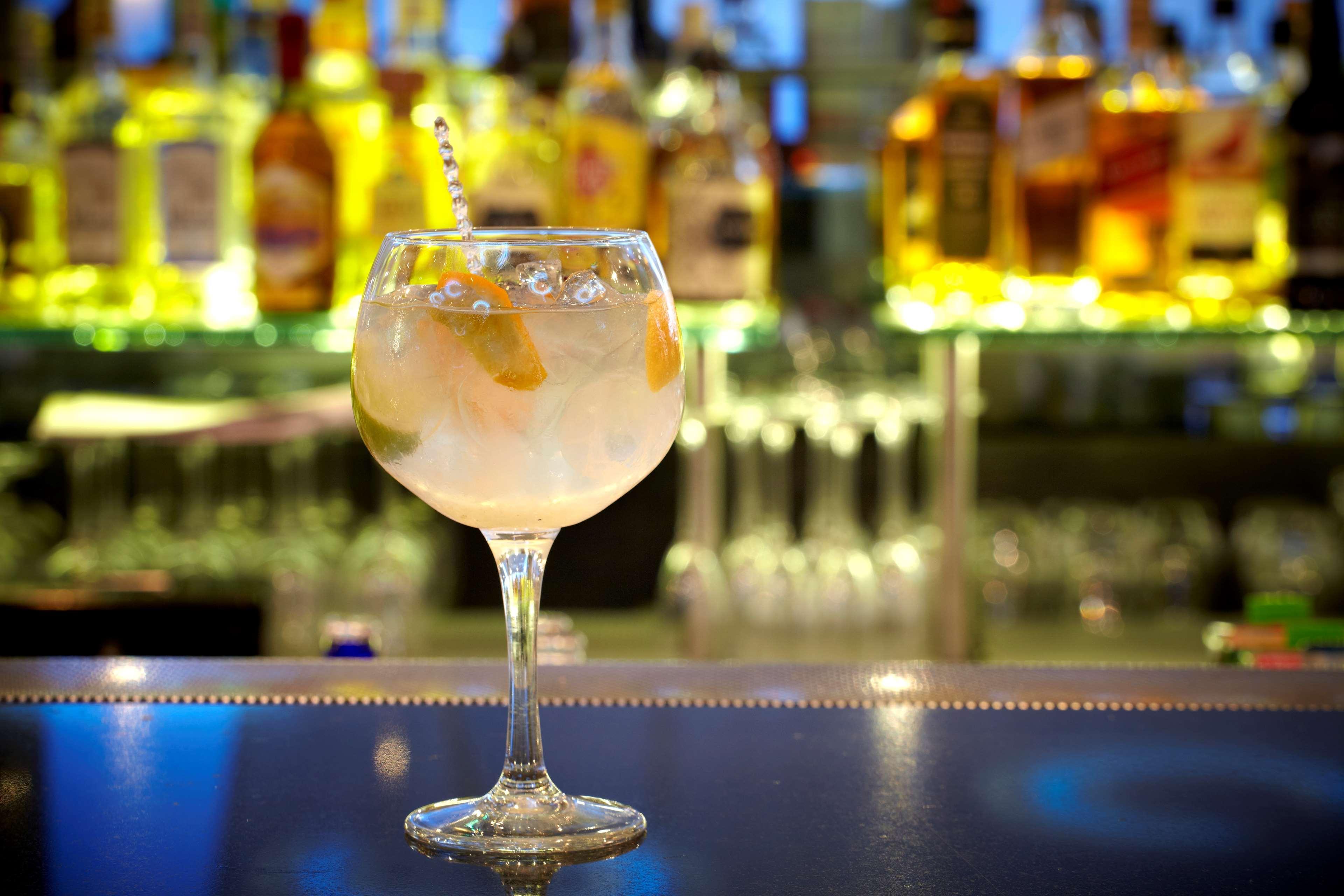 Bar/Salón Hilton Athens