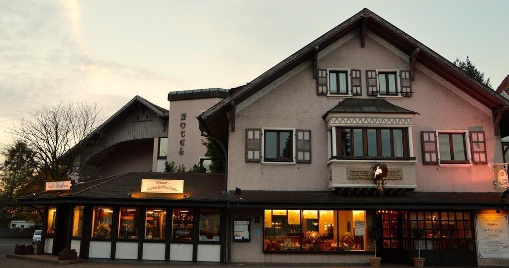 Varios Hotel Haus Krone