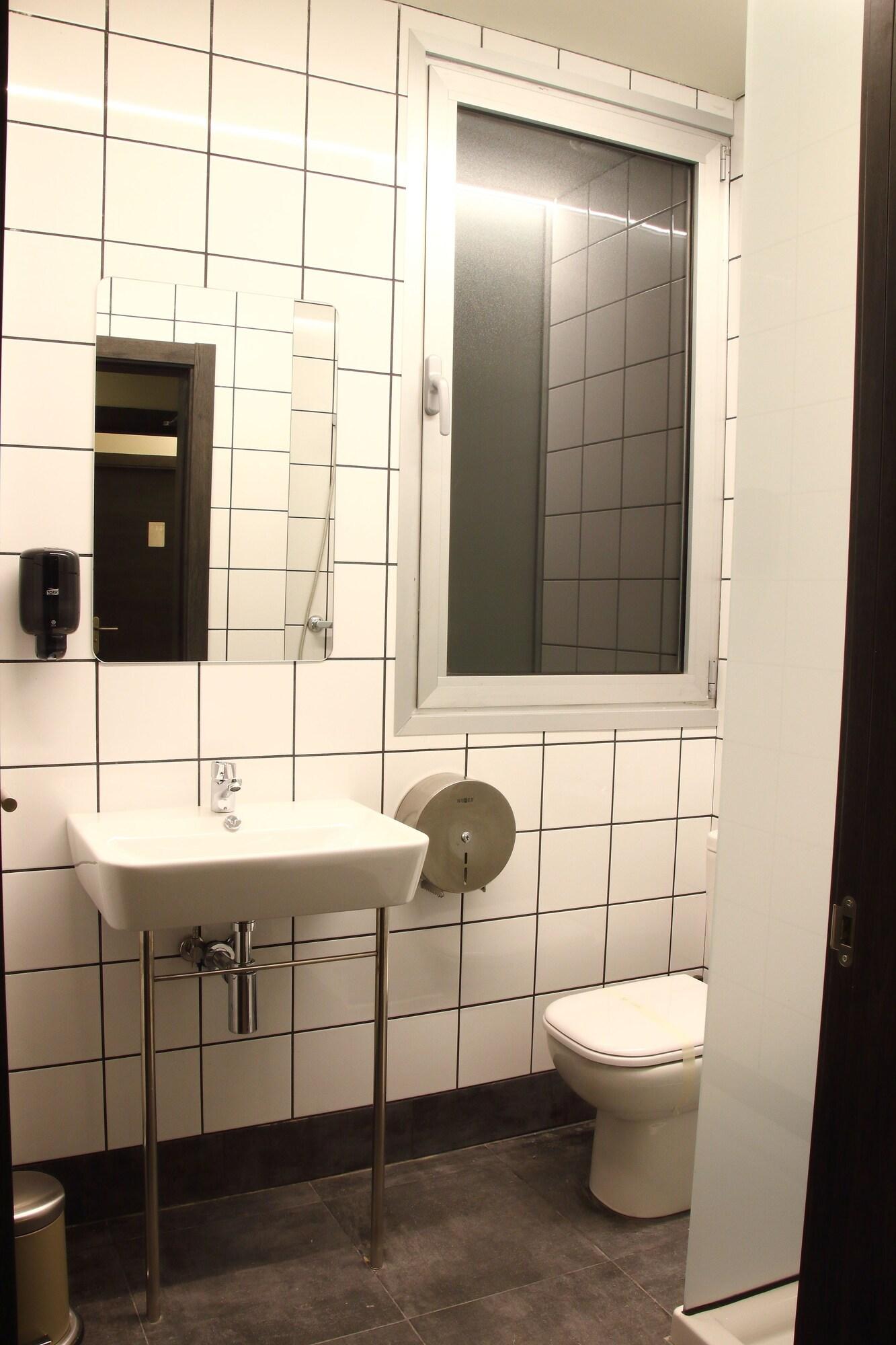 Equipamiento de Habitación Poshtel Bilbao Premium Hostel