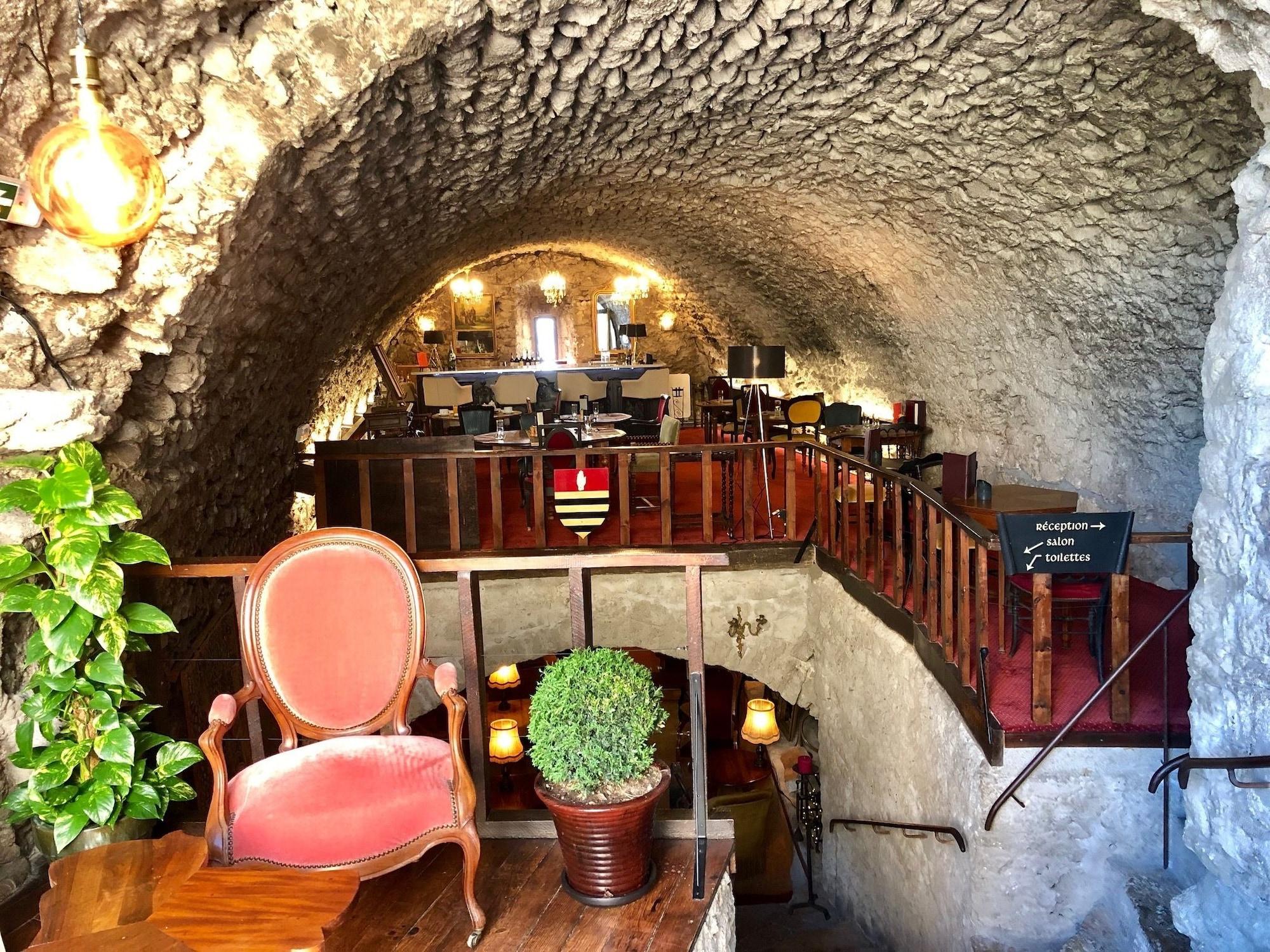Bar/Salón Château de Trigance
