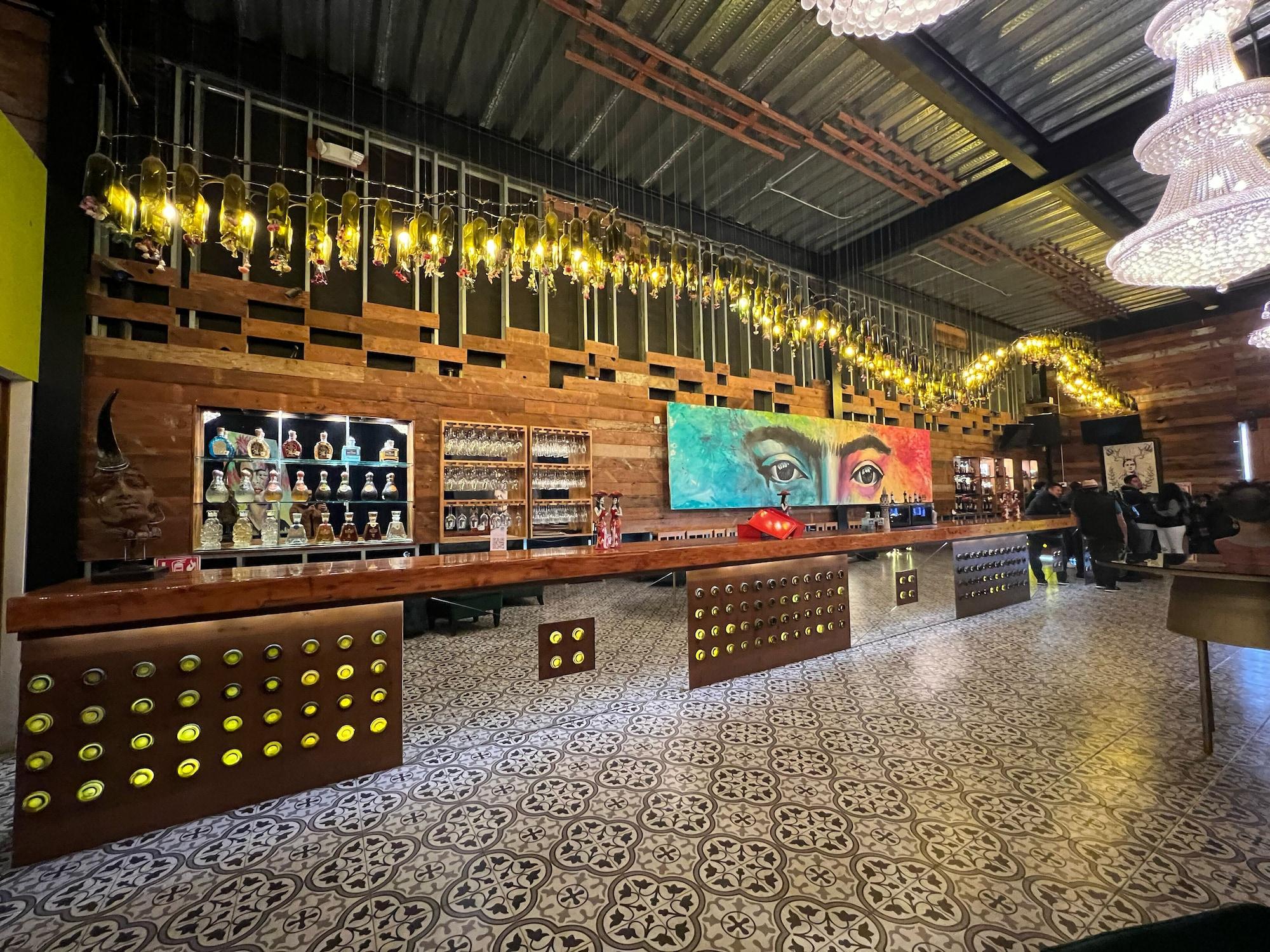 Bar/Salón Casa Frida
