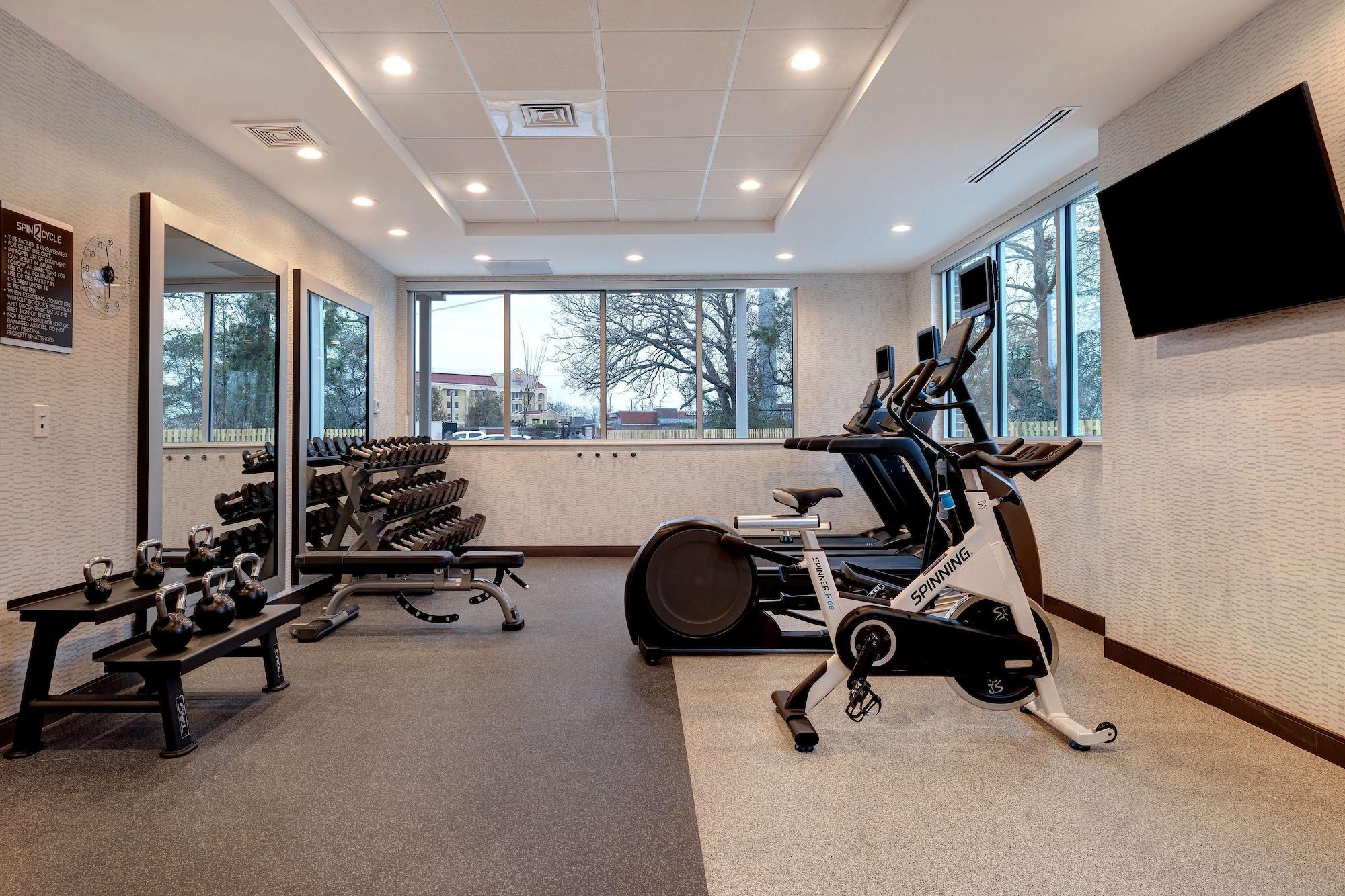 Gimnasio Home2 Suites by Hilton Blythewood, SC