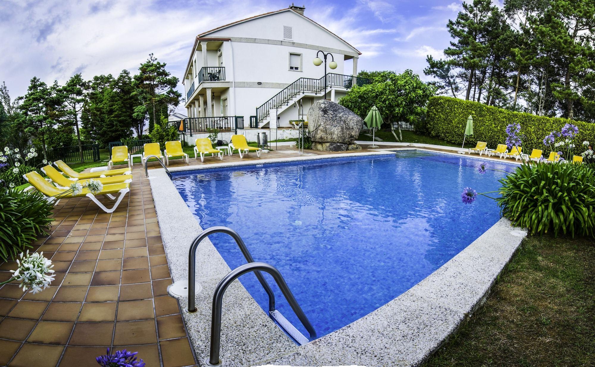 Vista Exterior Hotel & Apartamentos Cons da Garda