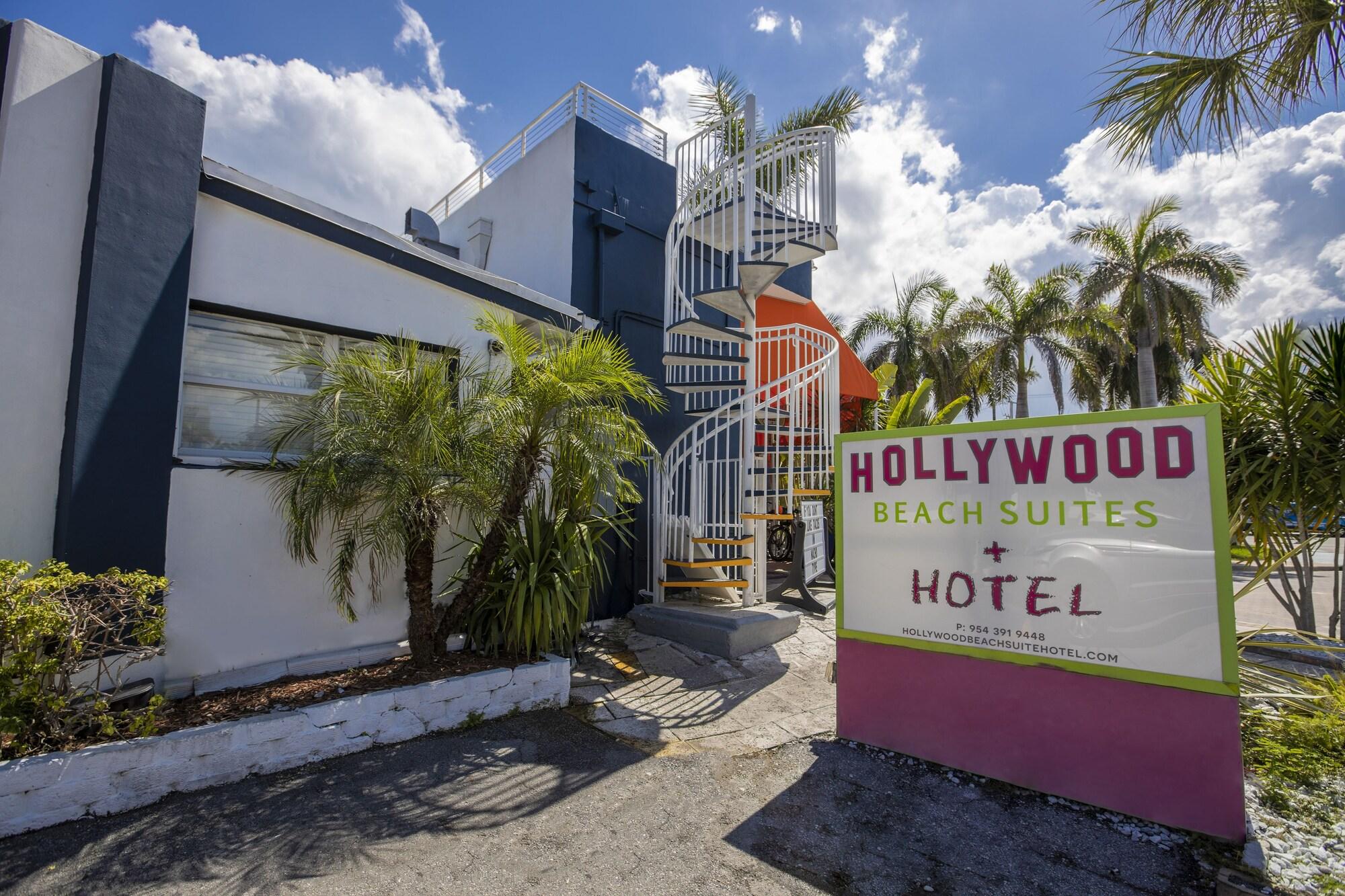 Vista Exterior Hollywood Beach Suites