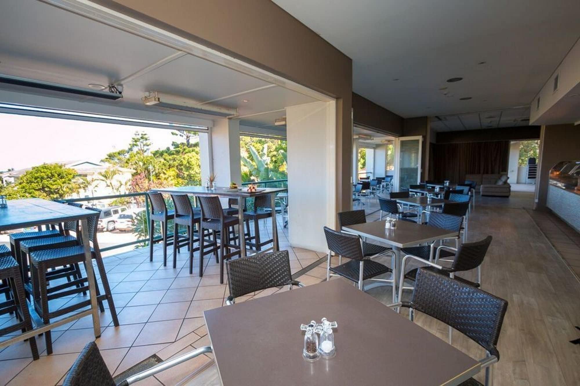 Restaurant Beach Haven Executive Apartments