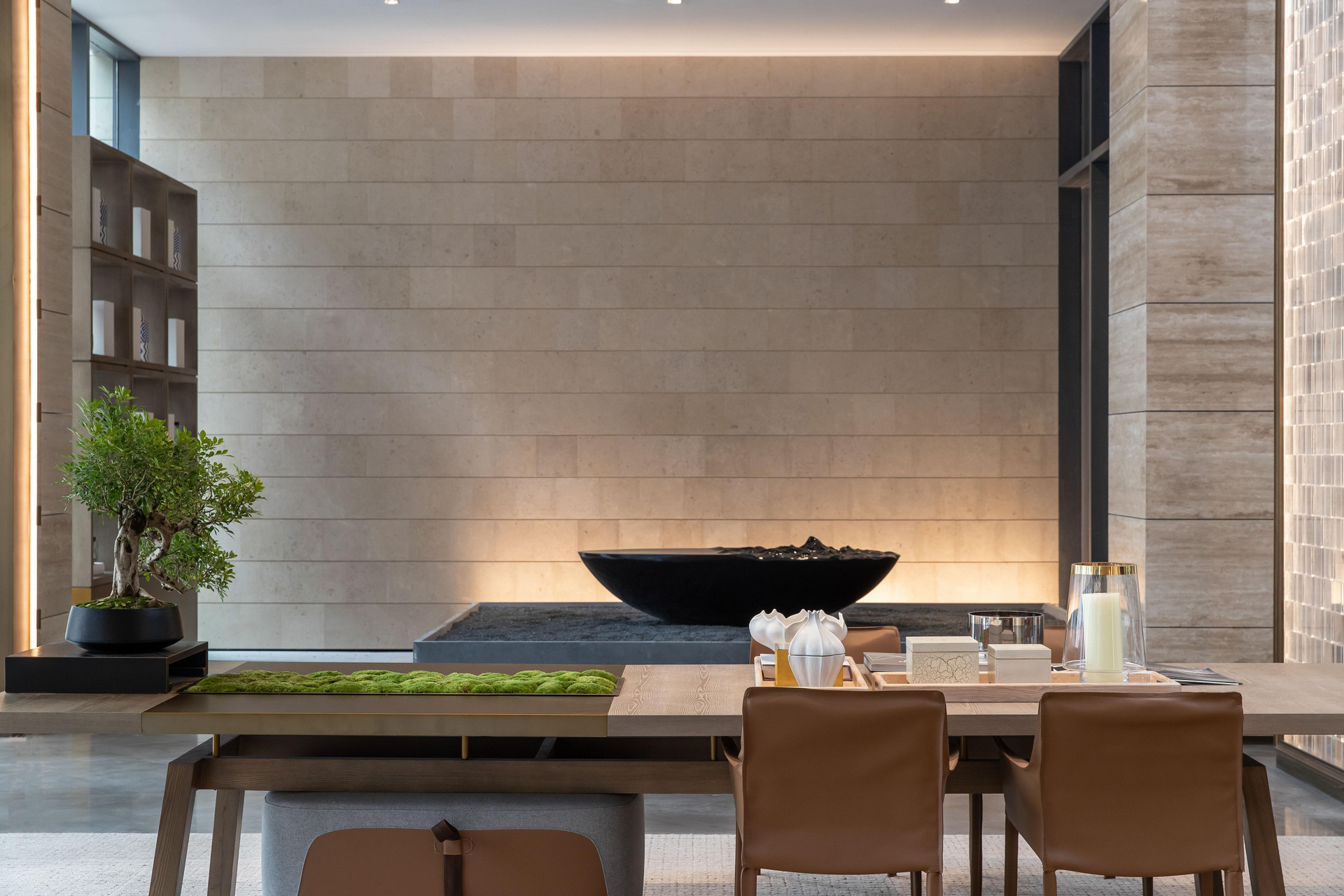 Vista Lobby Joyze Hotel Xiamen, Curio Collection by Hilton