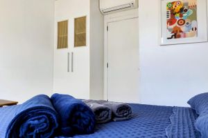 Alquiler Vacacional - 12F- Hermosa vista sobre la arena Guarujá Praia do Tombo+2 dormitorios con aire acondicionado+2WC+1 espacio+1 cocina completa frente al mar (INTERNET RÁPIDO)