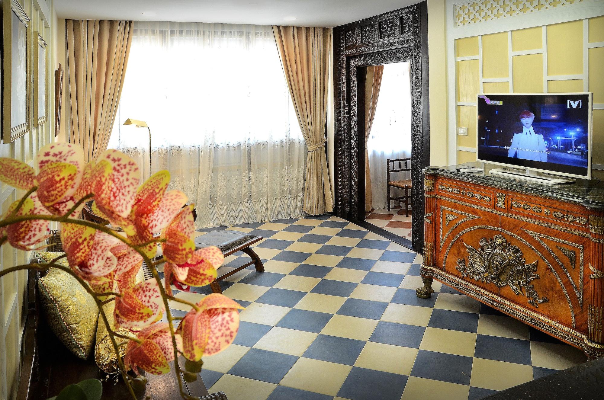 Set de Habitación Chuchai Buri Sri Amphawa