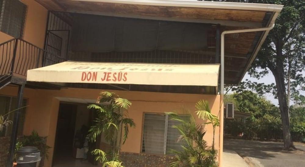 Vista Exterior Hotel Don Jesus