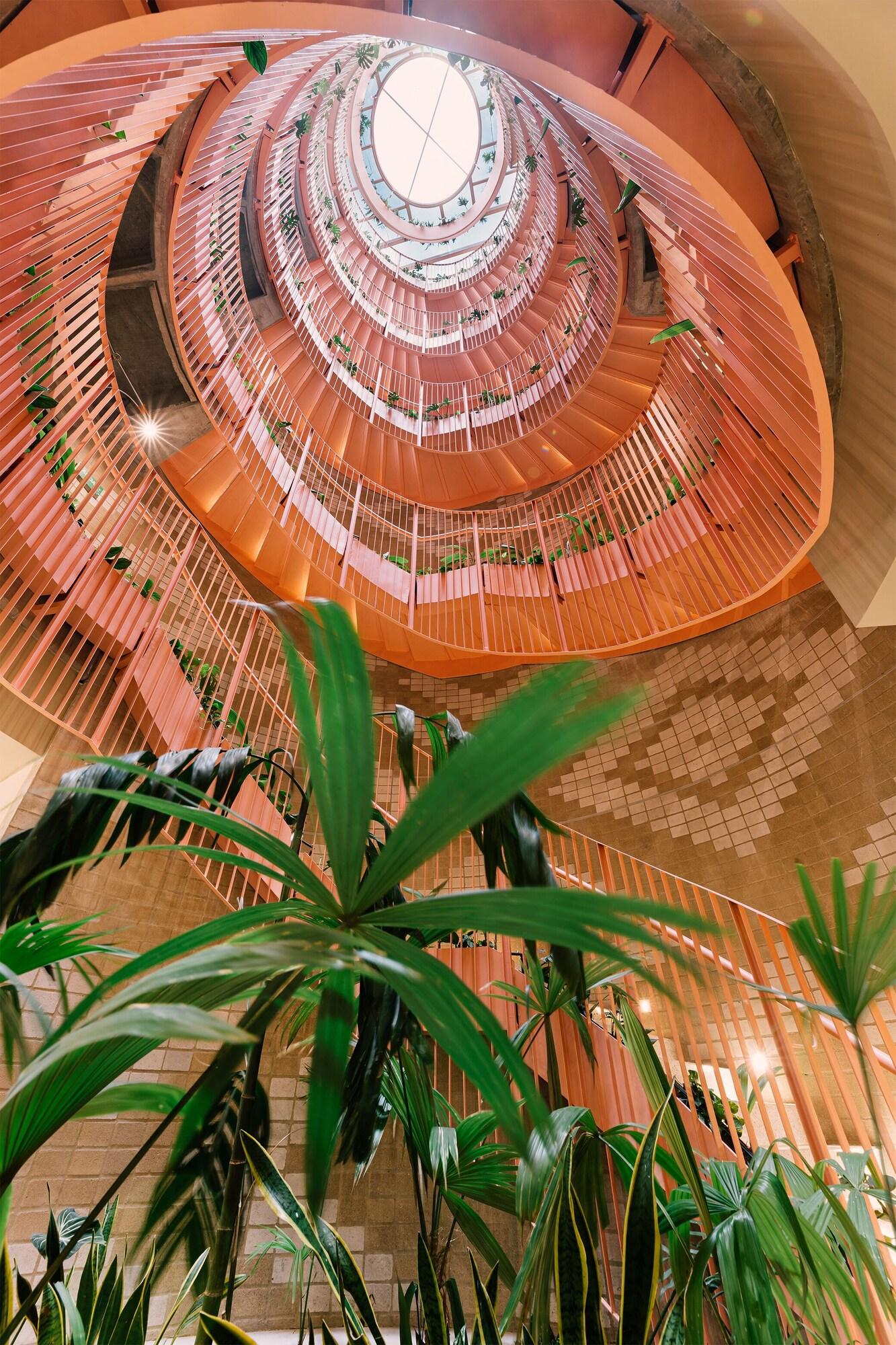 Vista Lobby The Somos Bold Hotel
