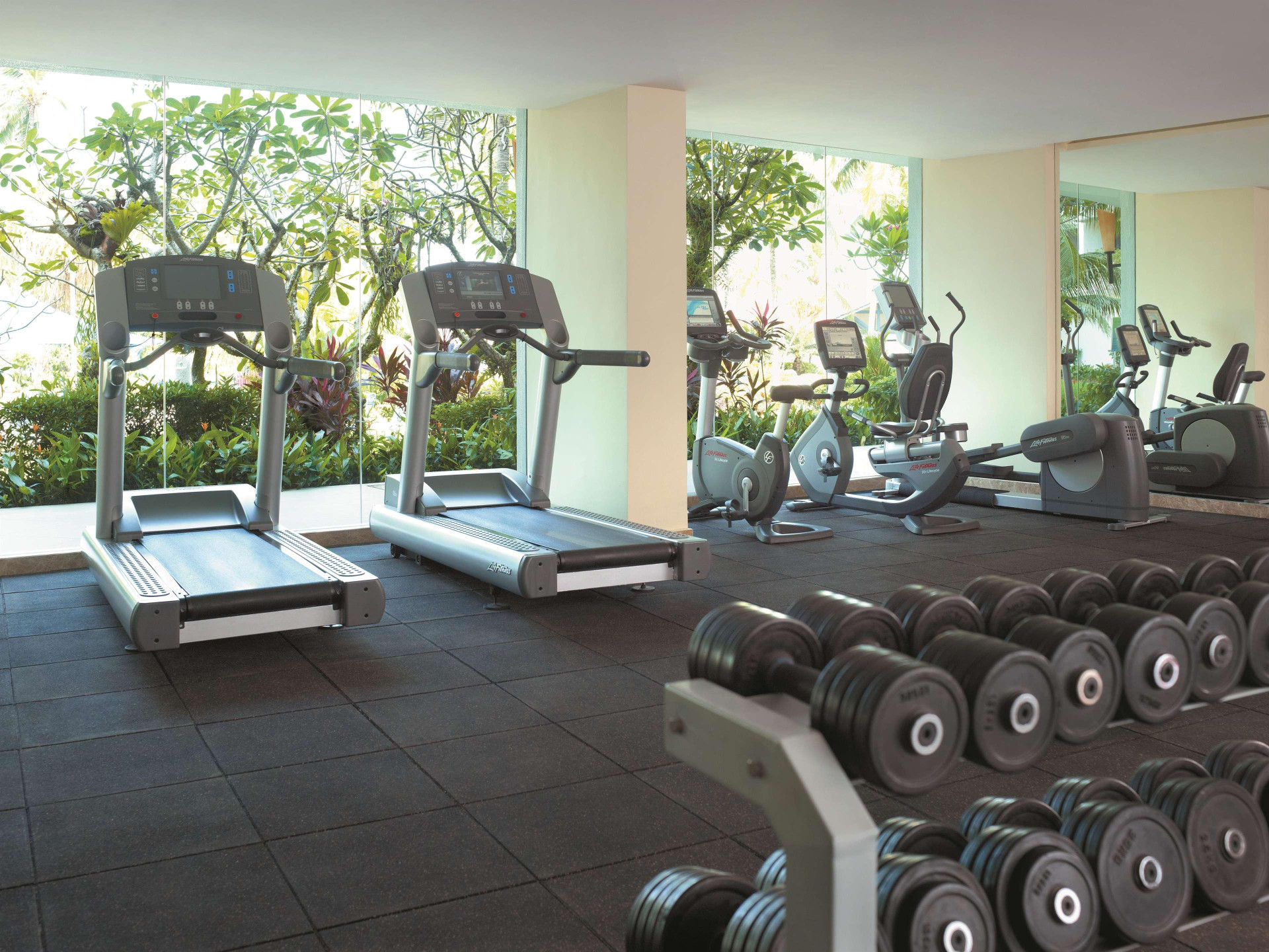 Gimnasio Shangri-La Golden Sands, Penang