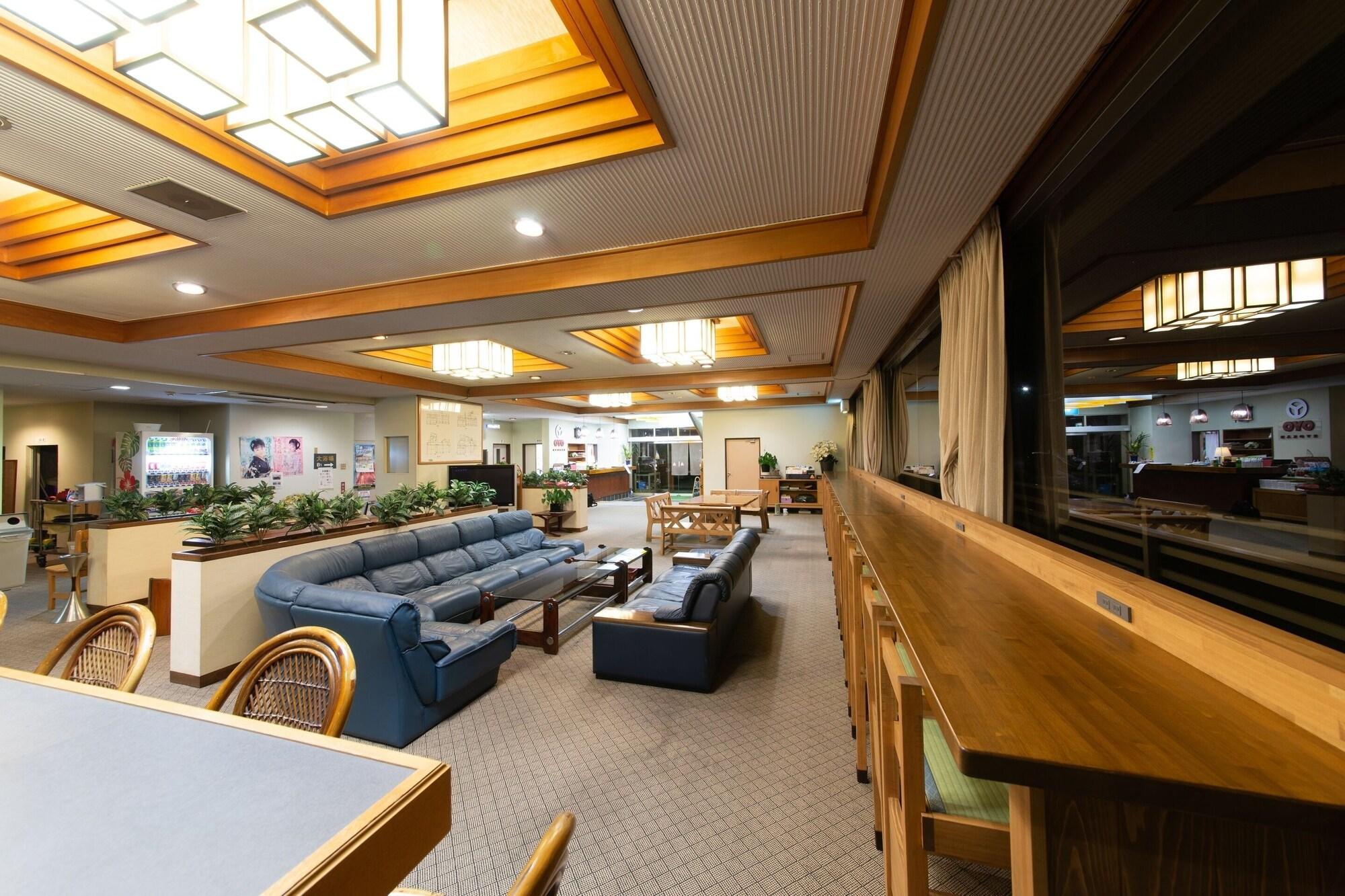 Bar/Salón OYO Ryokan Marutora Bekkan Nishio Kira