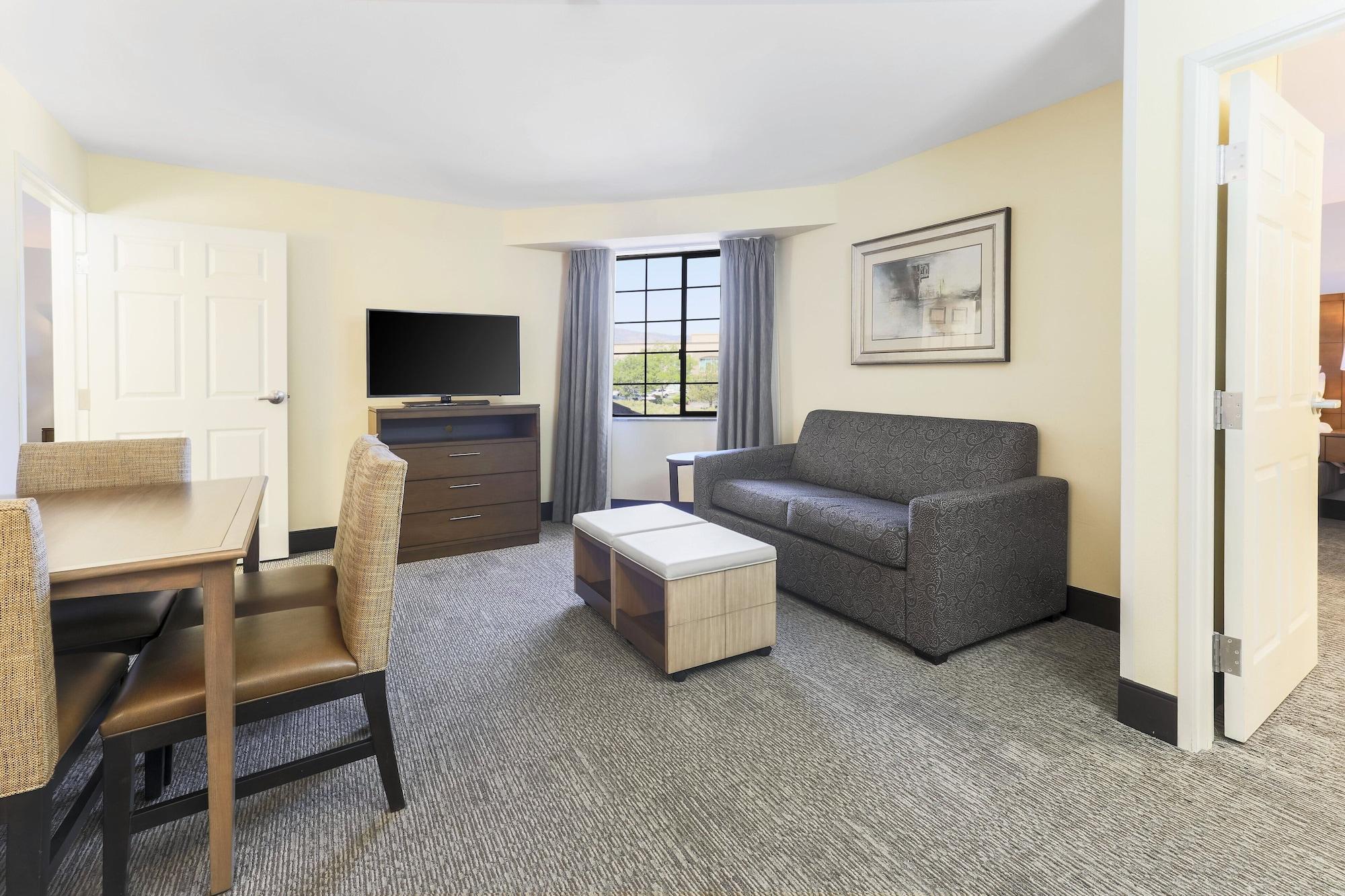 Habitación Staybridge Suites Reno by IHG