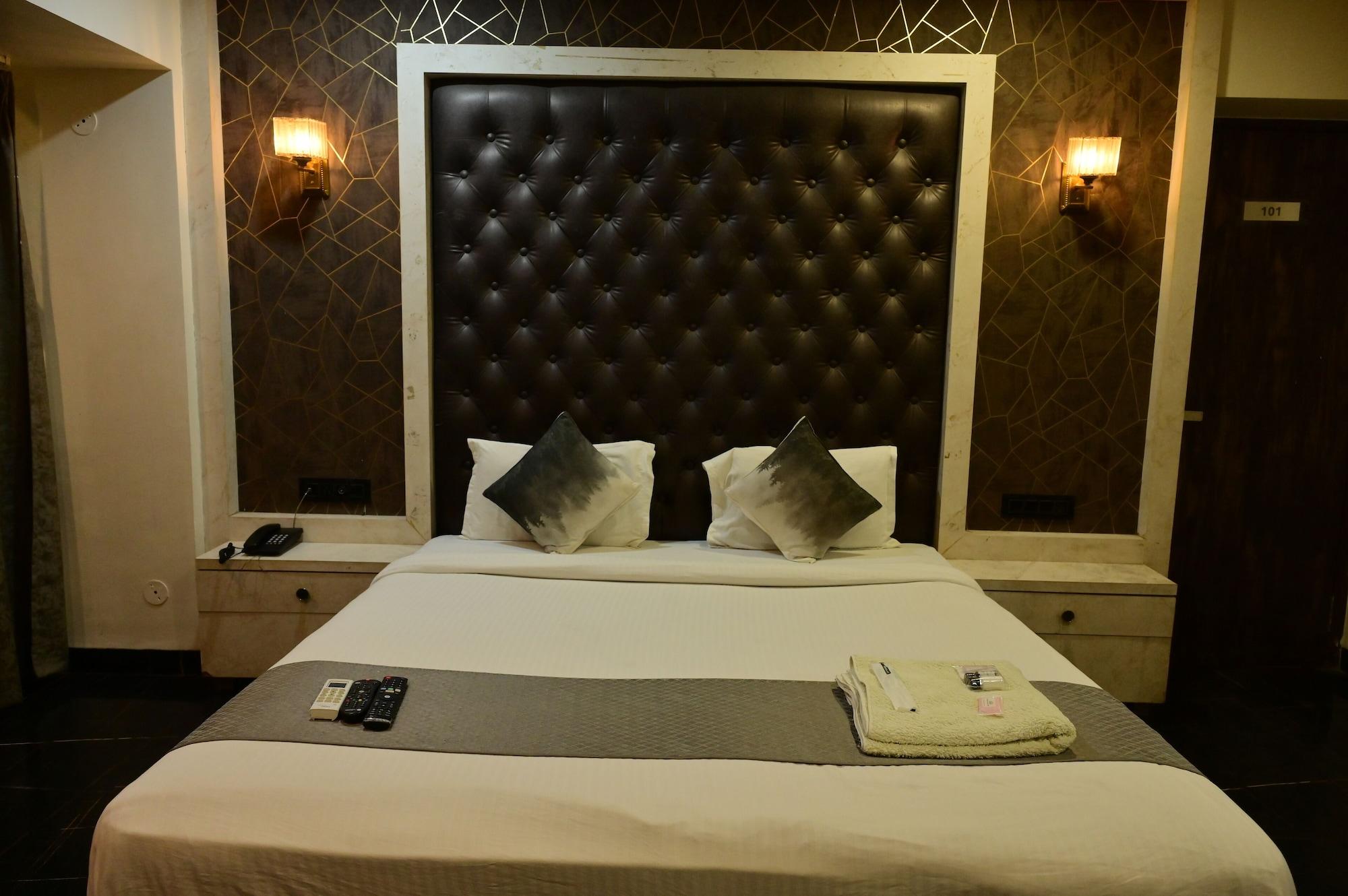 Comodidades del Alojamiento Hotel Twinkle Regency By Wishotel