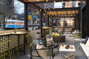 Alojamiento - MOXY Memphis Downtown