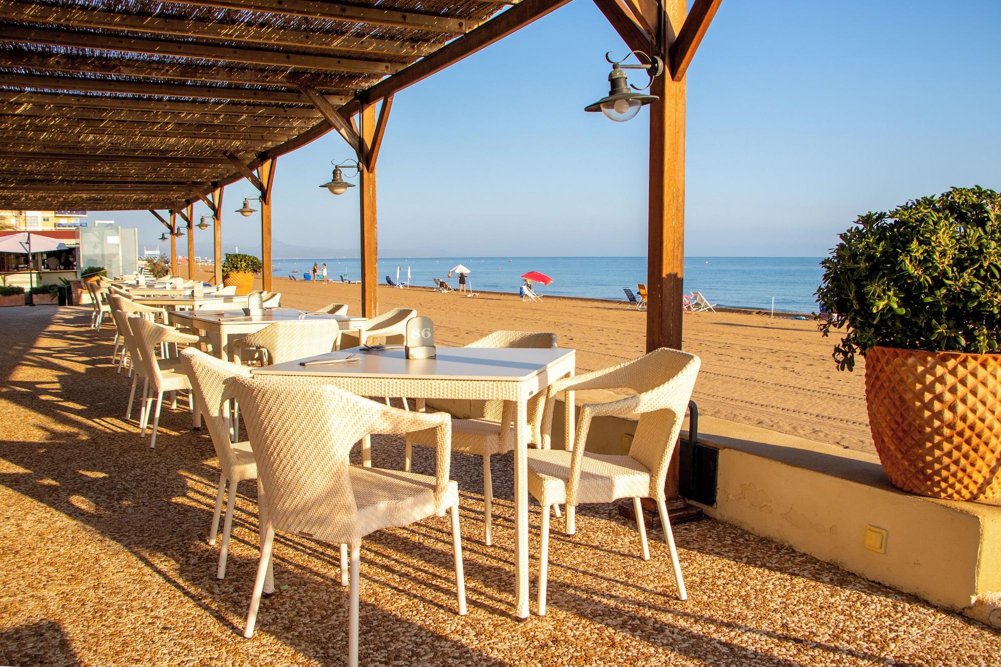 Vista Exterior Hotel Los Ángeles