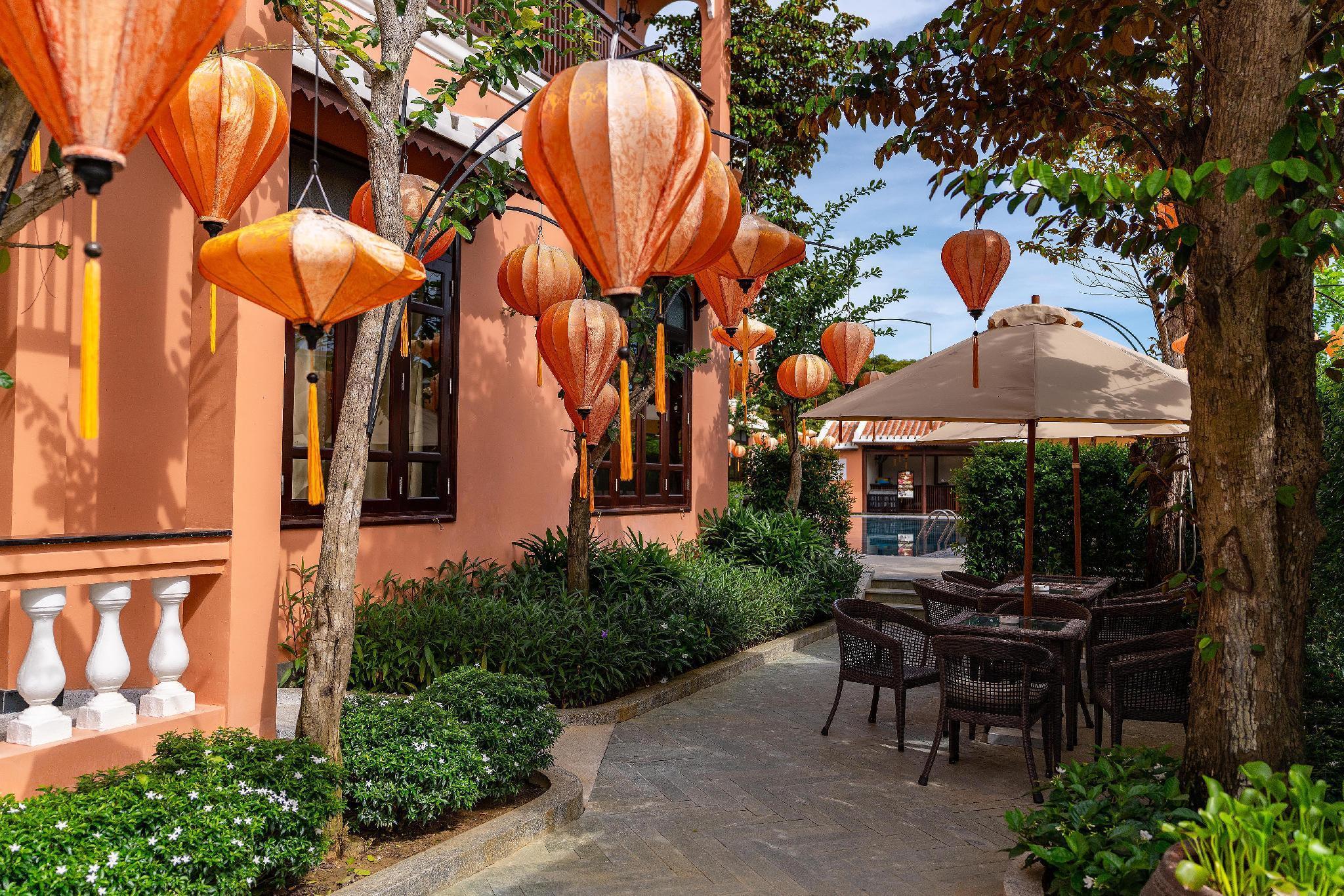 Vista Exterior Allegro Hoi An. A Little Luxury Hotel & Spa