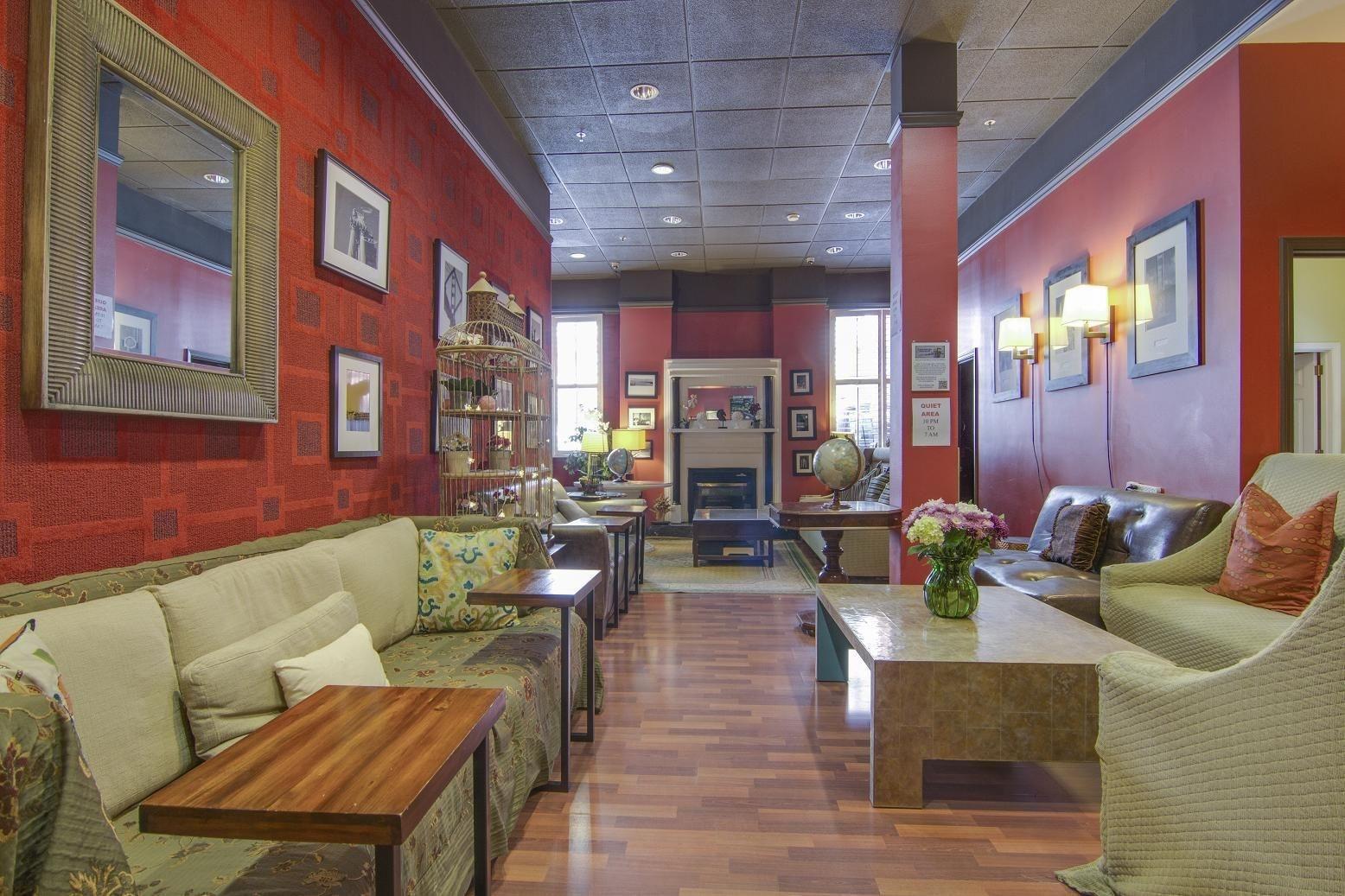 Varios Adelaide Hostel
