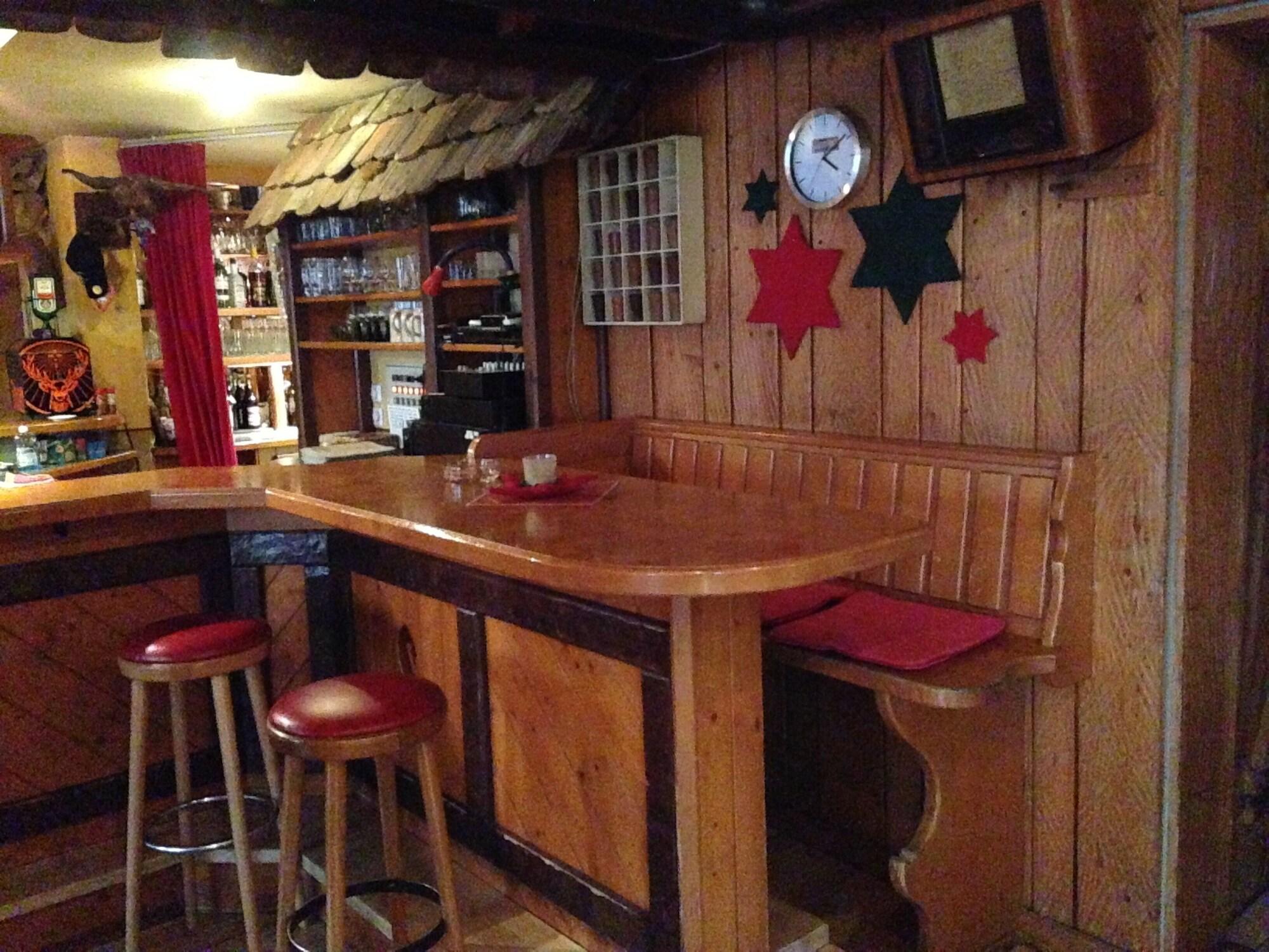 Bar/Salón Hotel Wirtshaus Krone