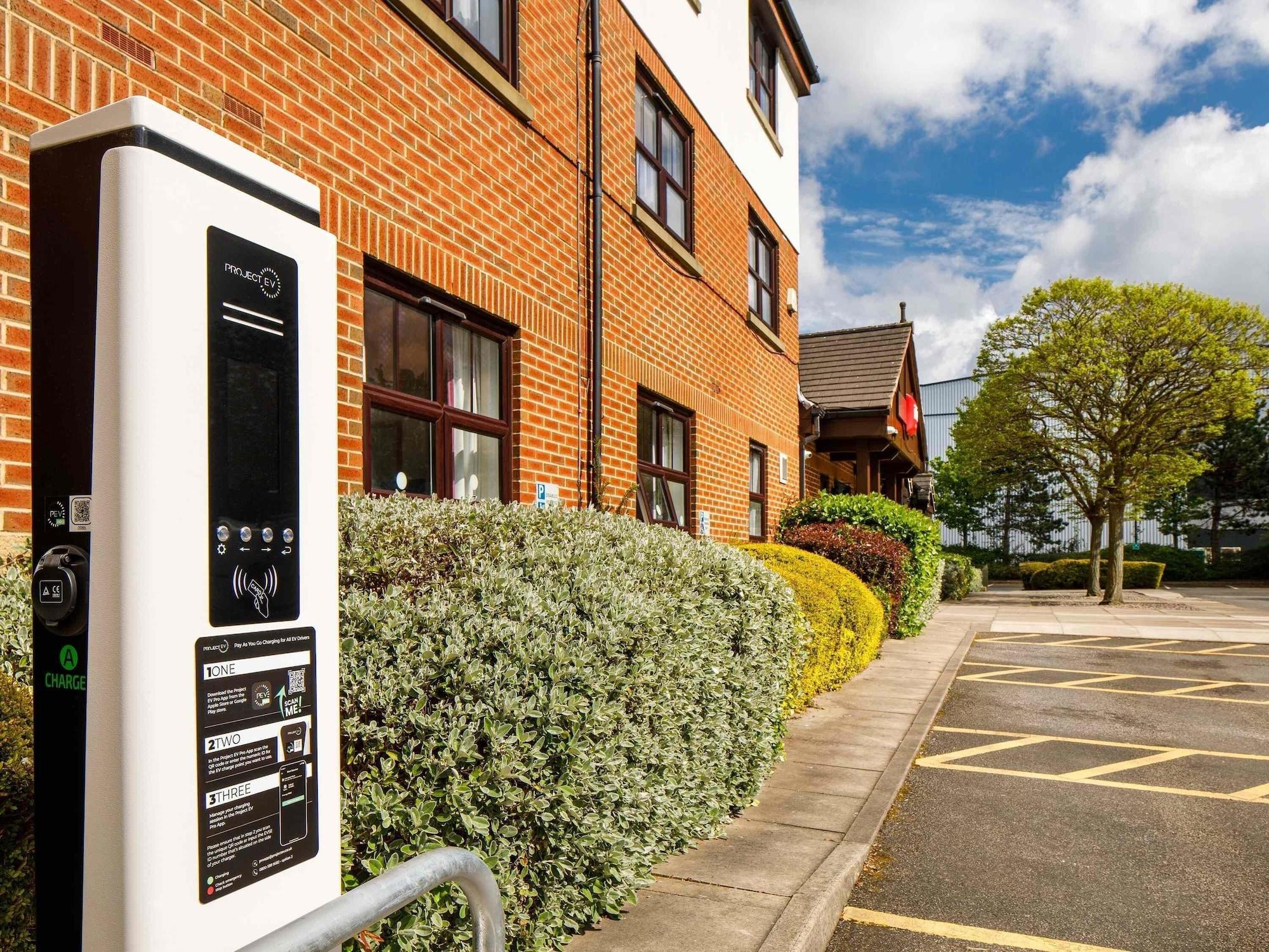 Vista Exterior ibis Wakefield East-Castleford