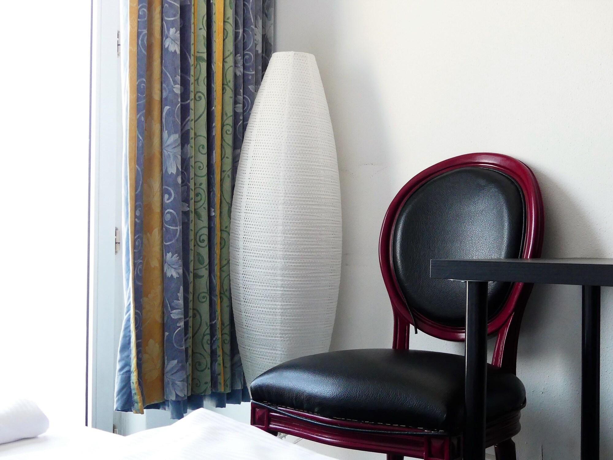 Set de Habitación Hotel Königshof The Arthouse