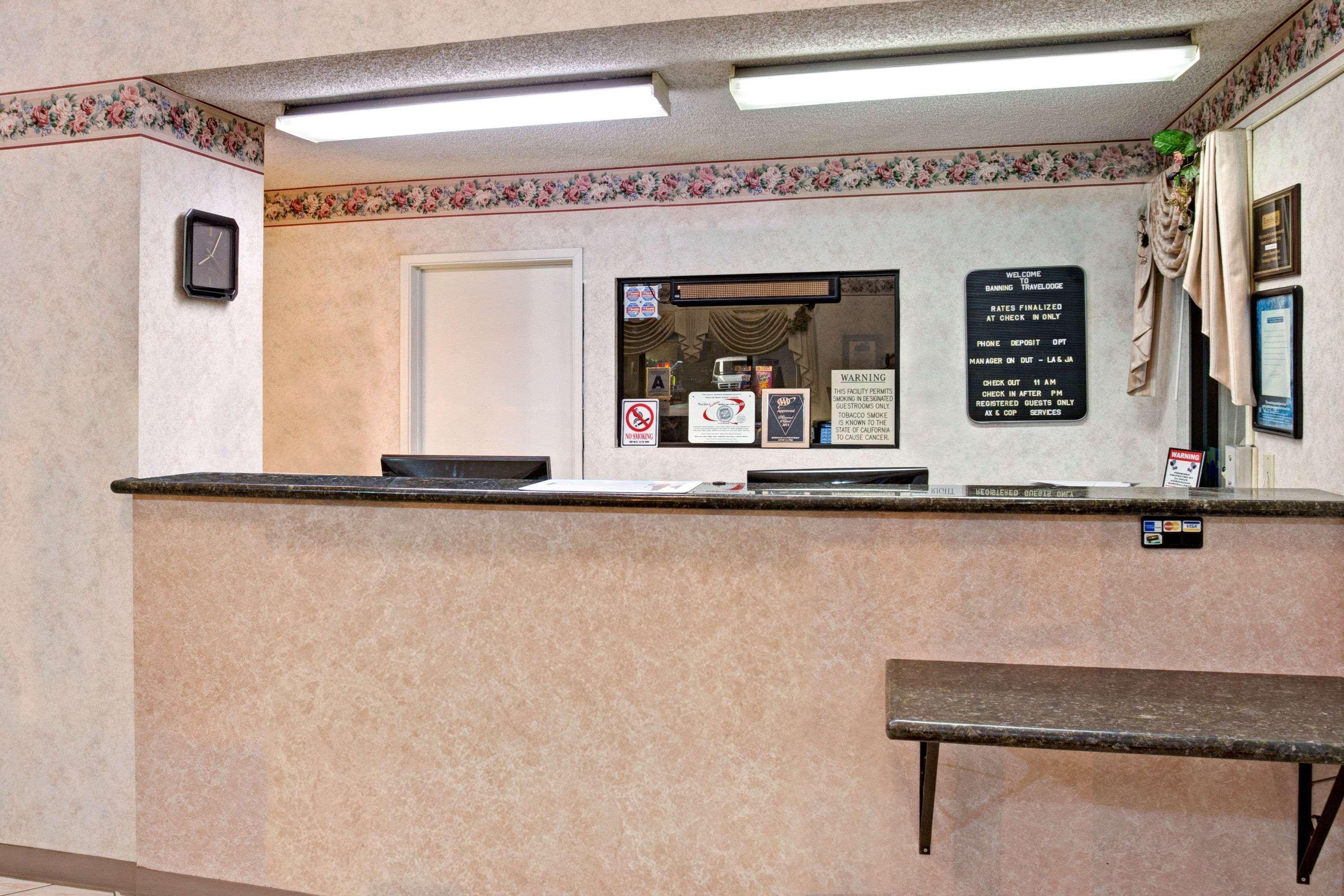 Vista Lobby Travelodge by Wyndham Banning CA Near Casino/Outlet Mall