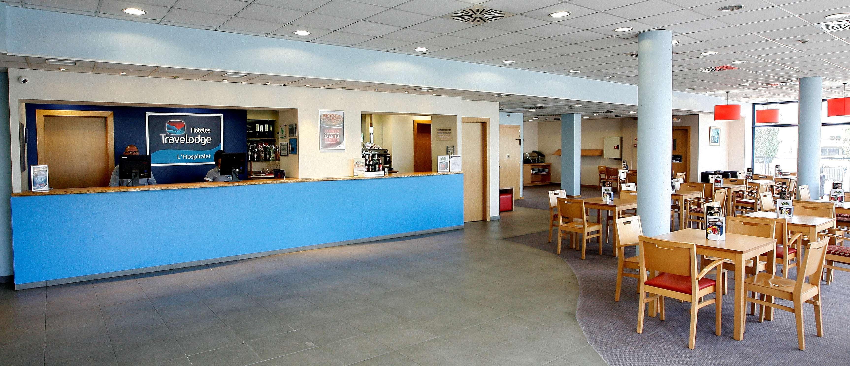 Vista Lobby Hotel Travelodge Barcelona Fira