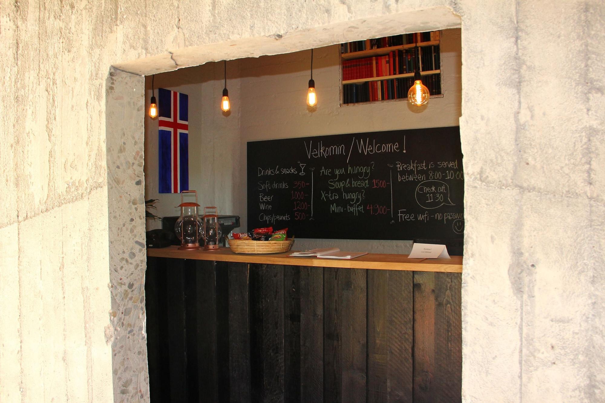 Vista Lobby Draflastadir Guesthouse