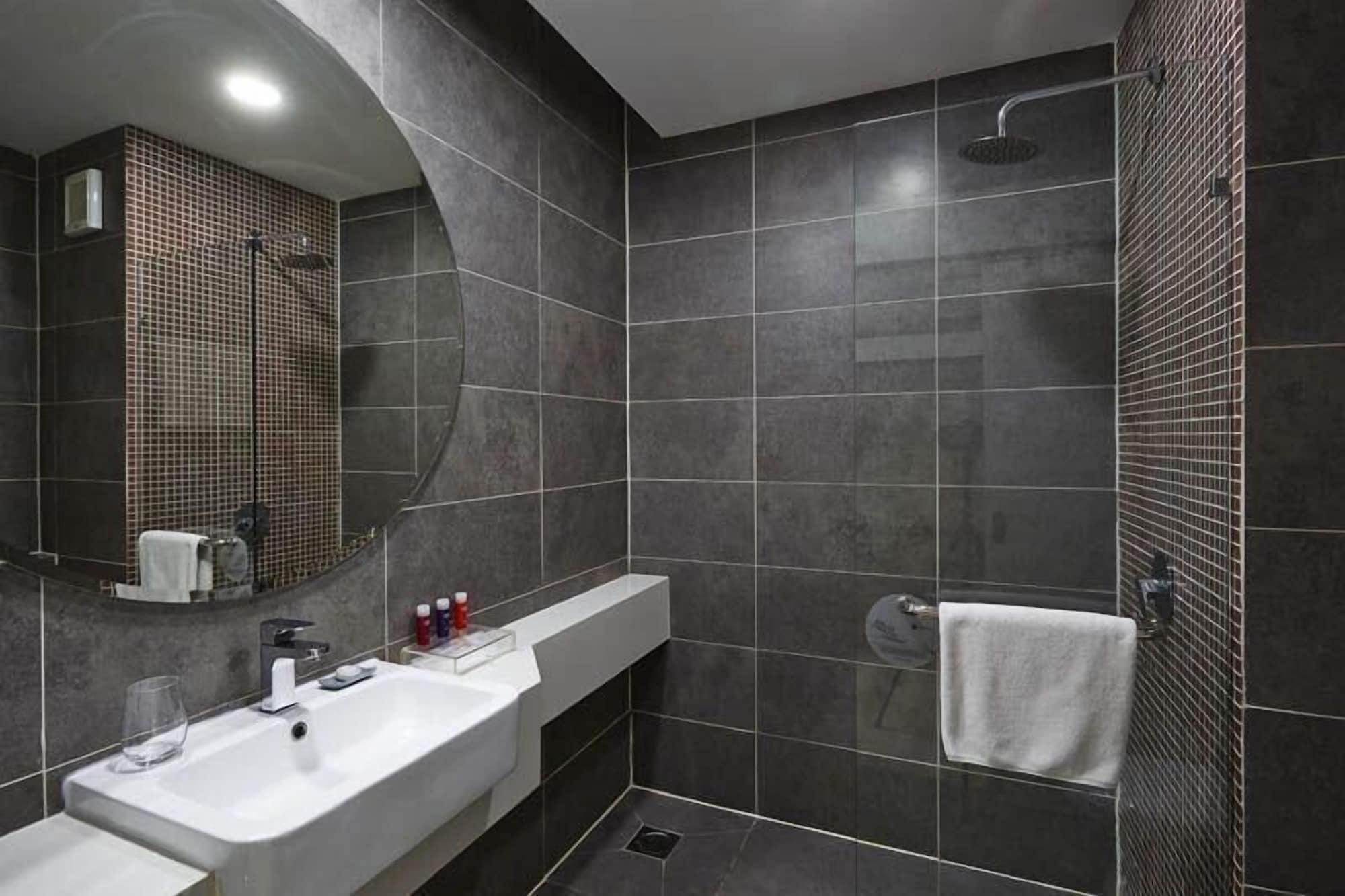 Equipamiento de Habitación QQ Hotel Rooms Damansara Perdana