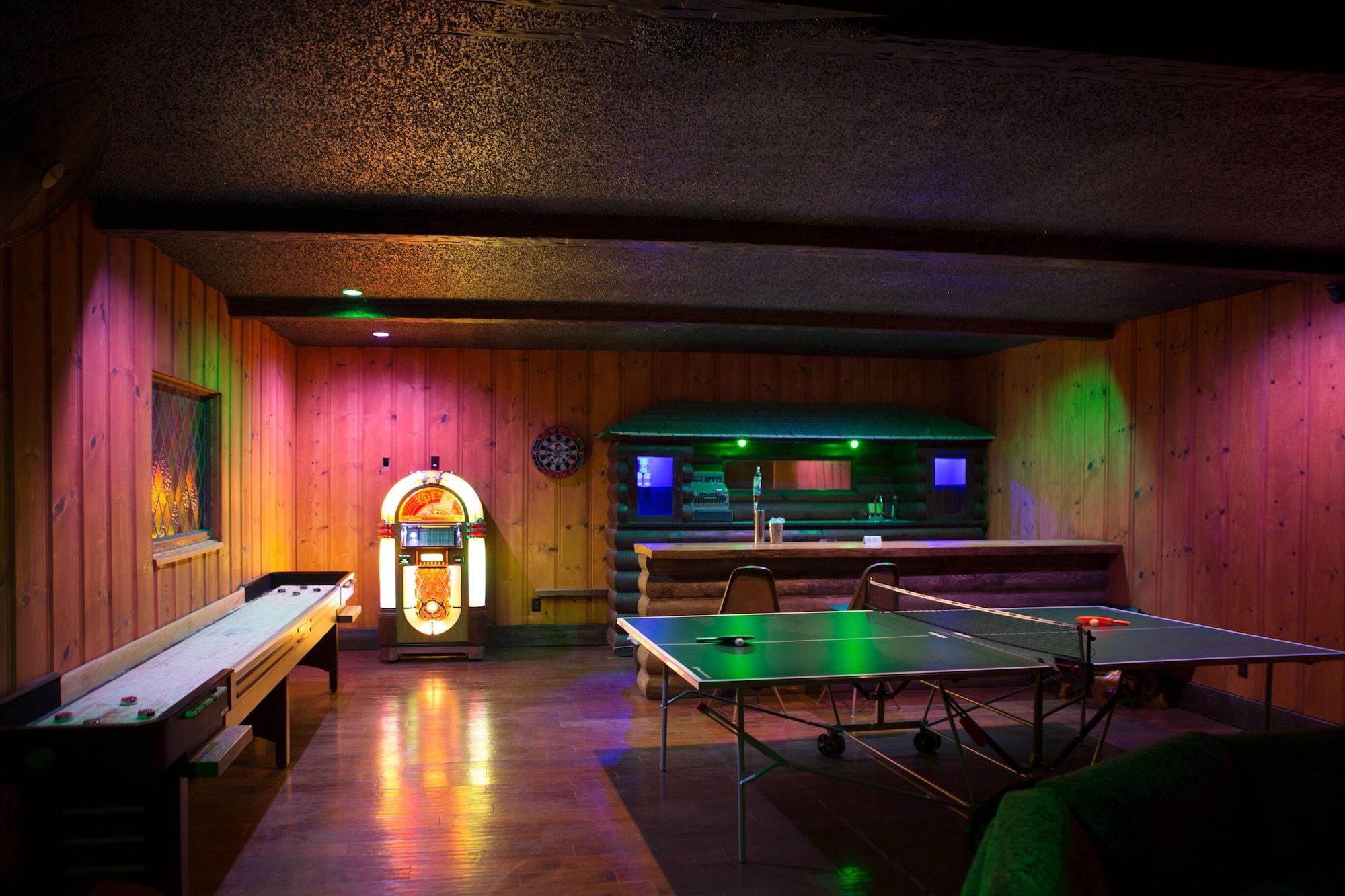 Instalaciones Recreativas Hicksville Pines Chalets & Motel