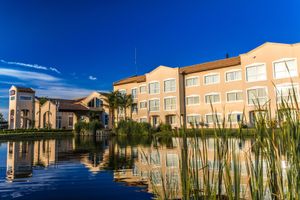 Alojamiento - Howard Johnson Resort Spa